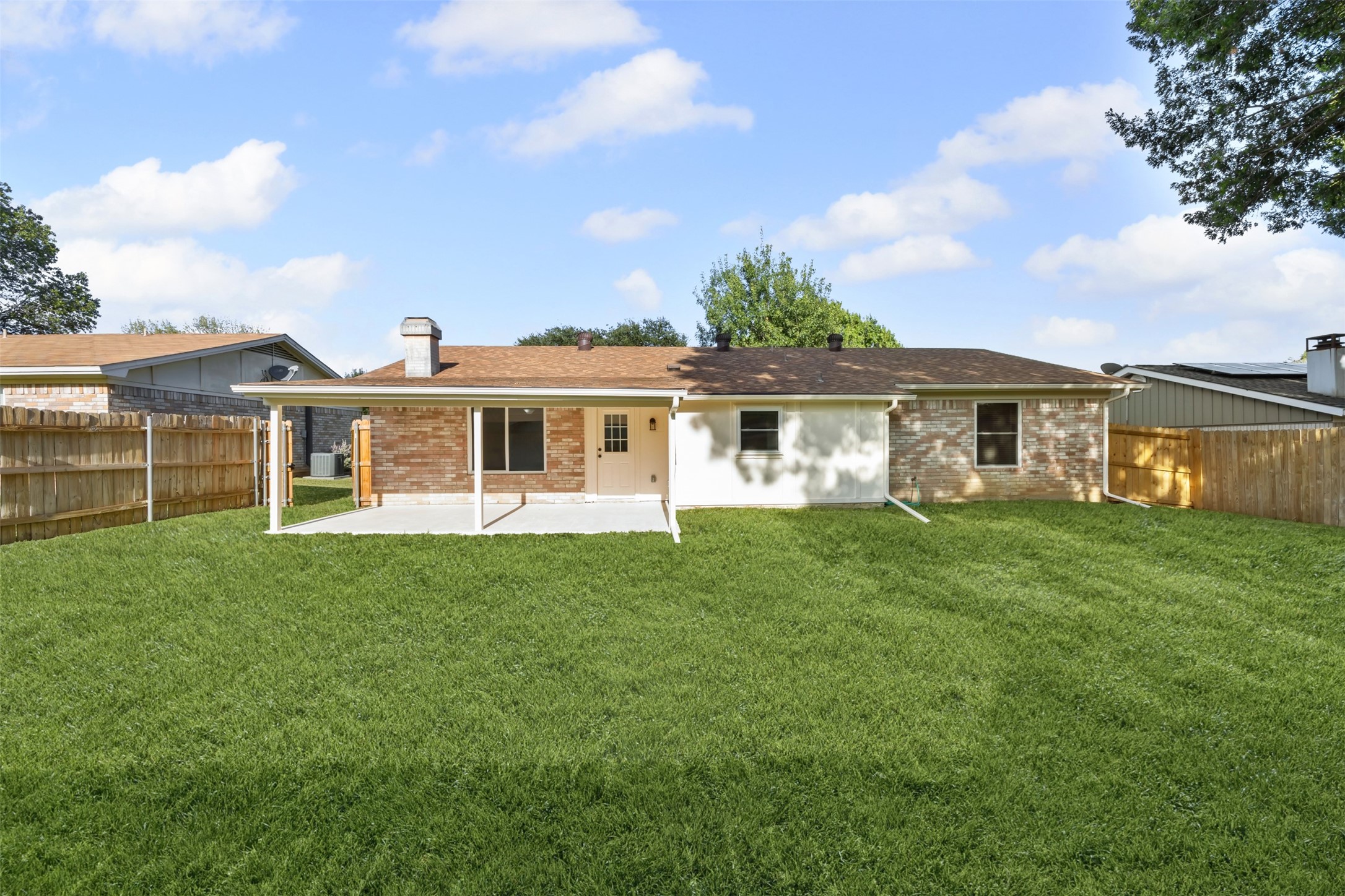 3201 Meadow Wood Lane
