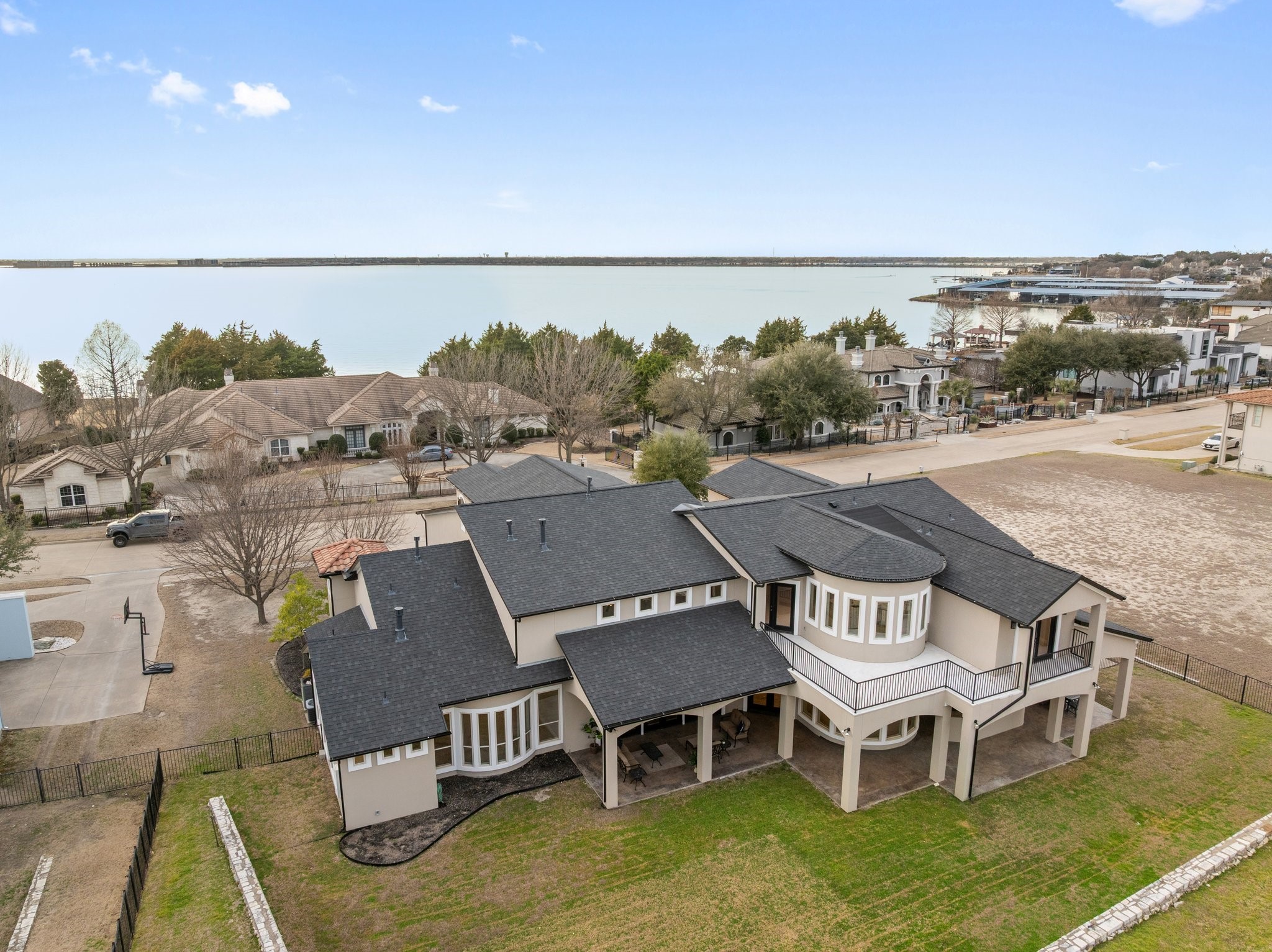 2287 Lafayette Landing