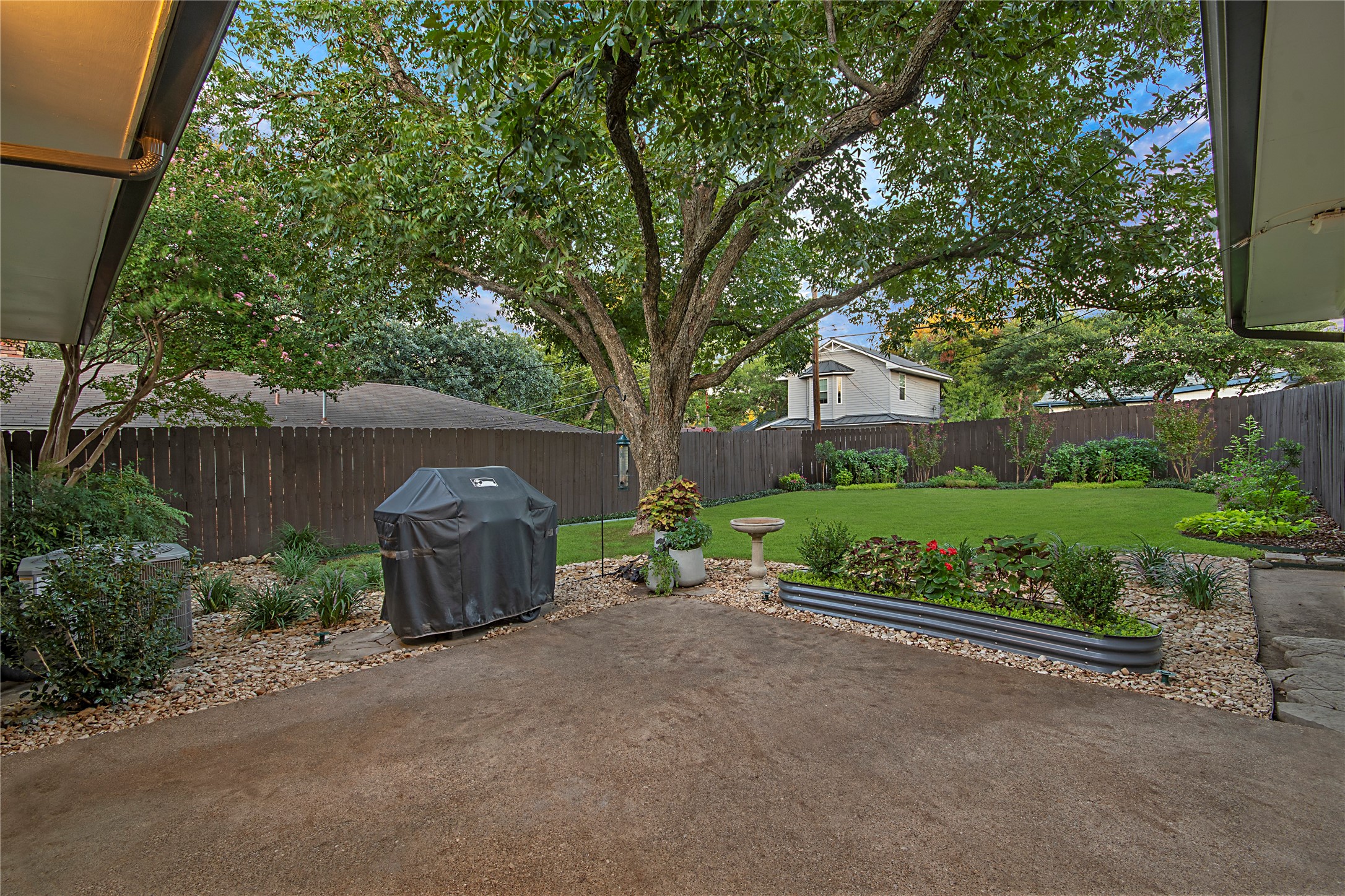 8832 Sweetwater Drive