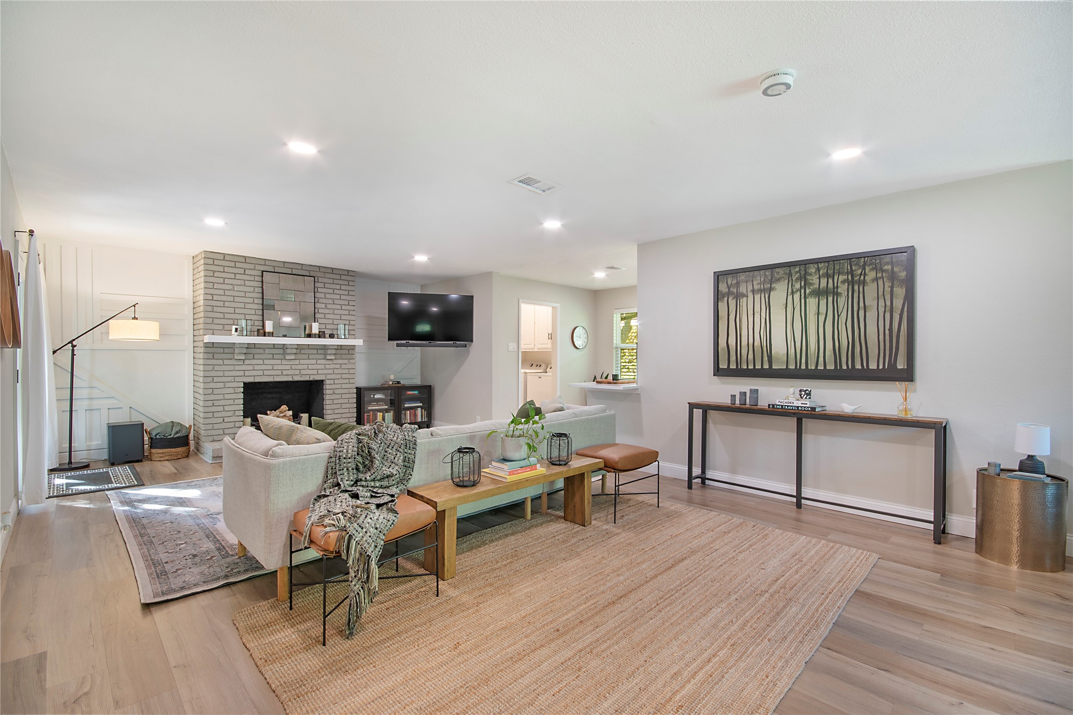 8832 Sweetwater Drive