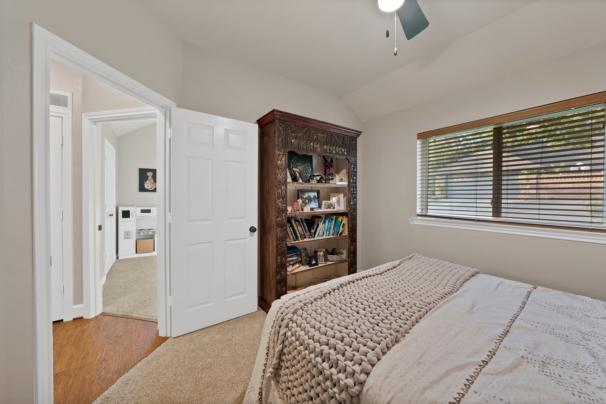 102 Highview Lane