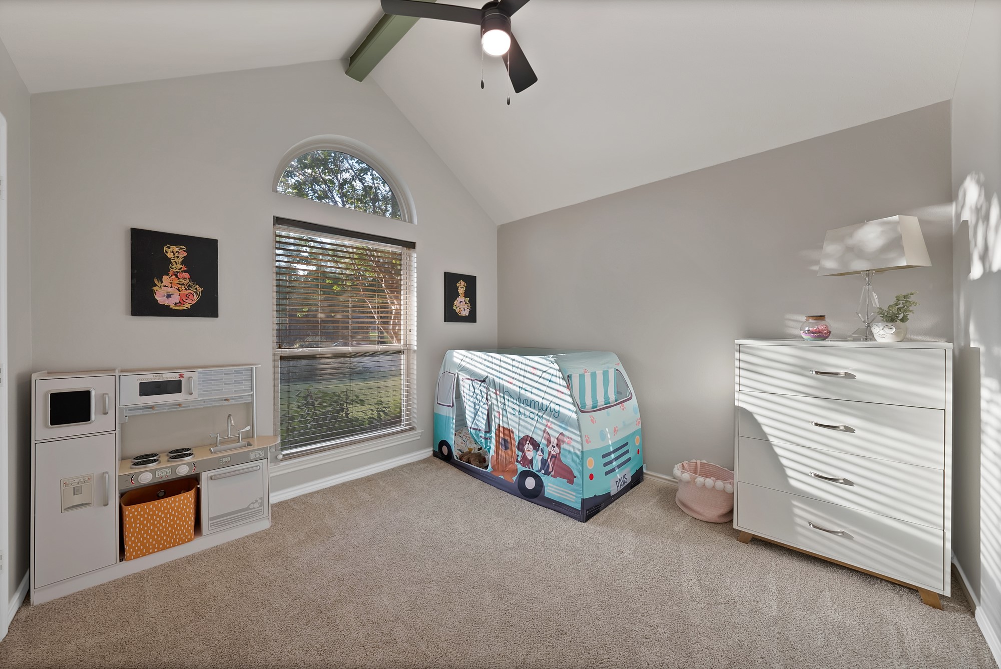 102 Highview Lane