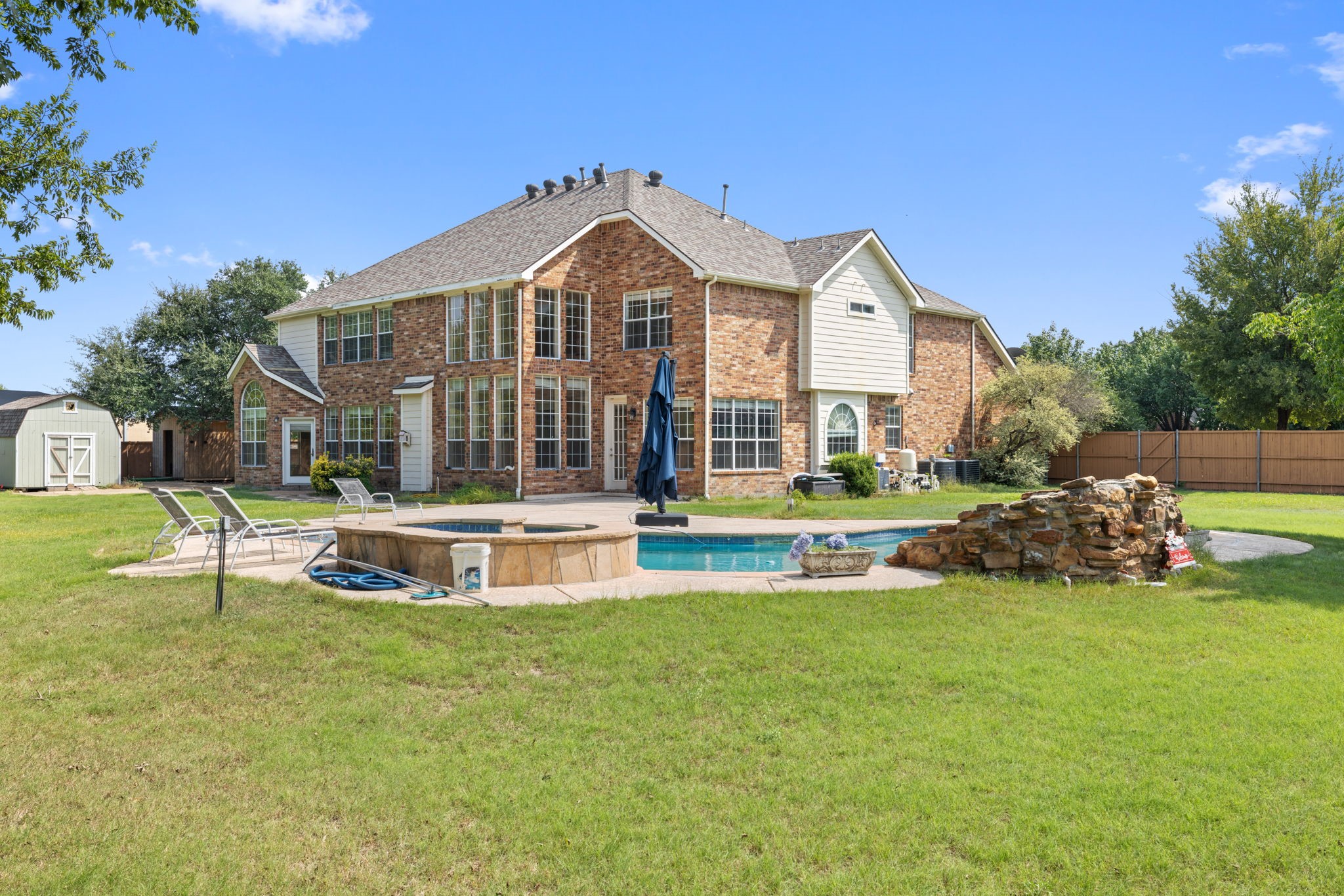 2011 Teasbend Lane