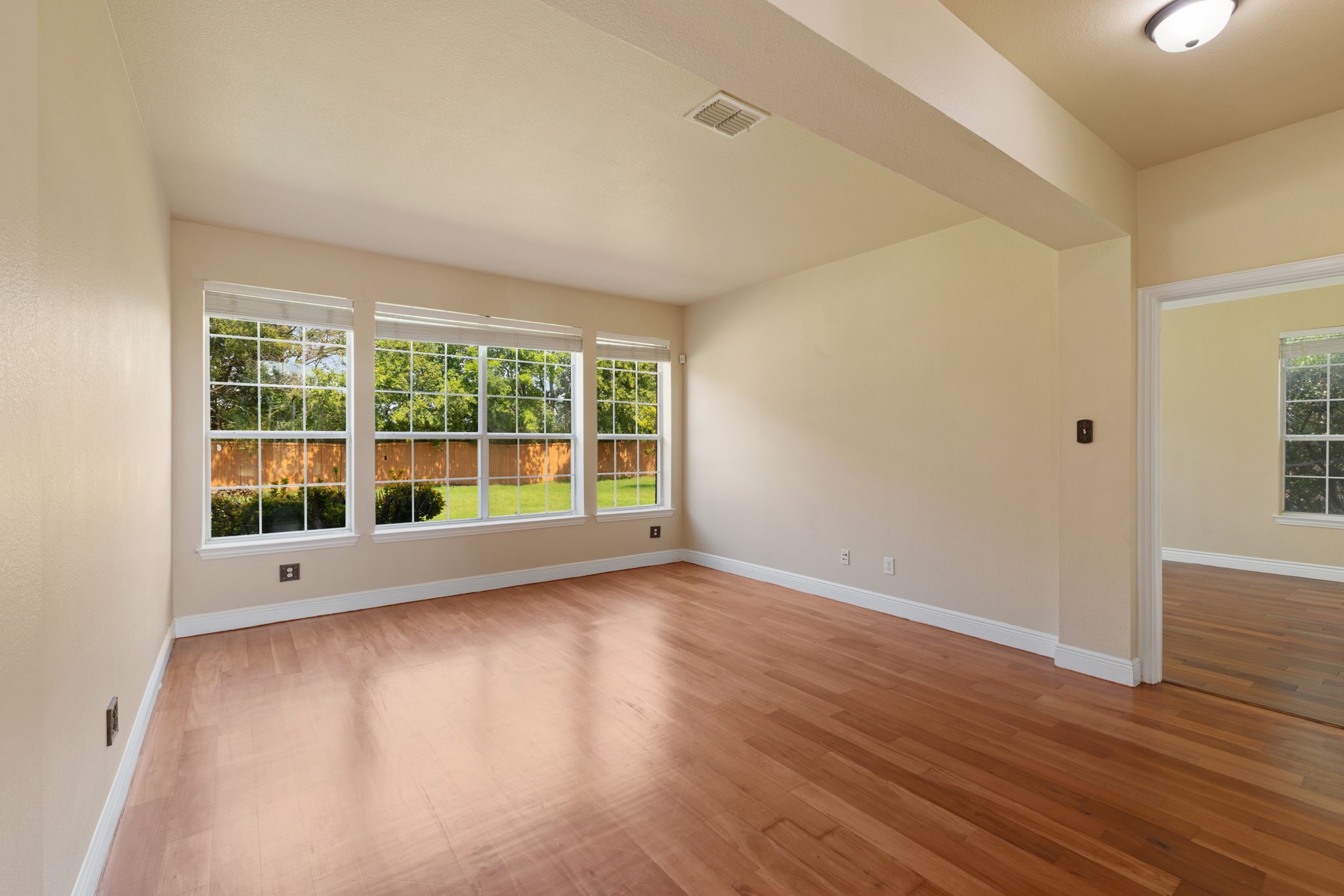 2011 Teasbend Lane
