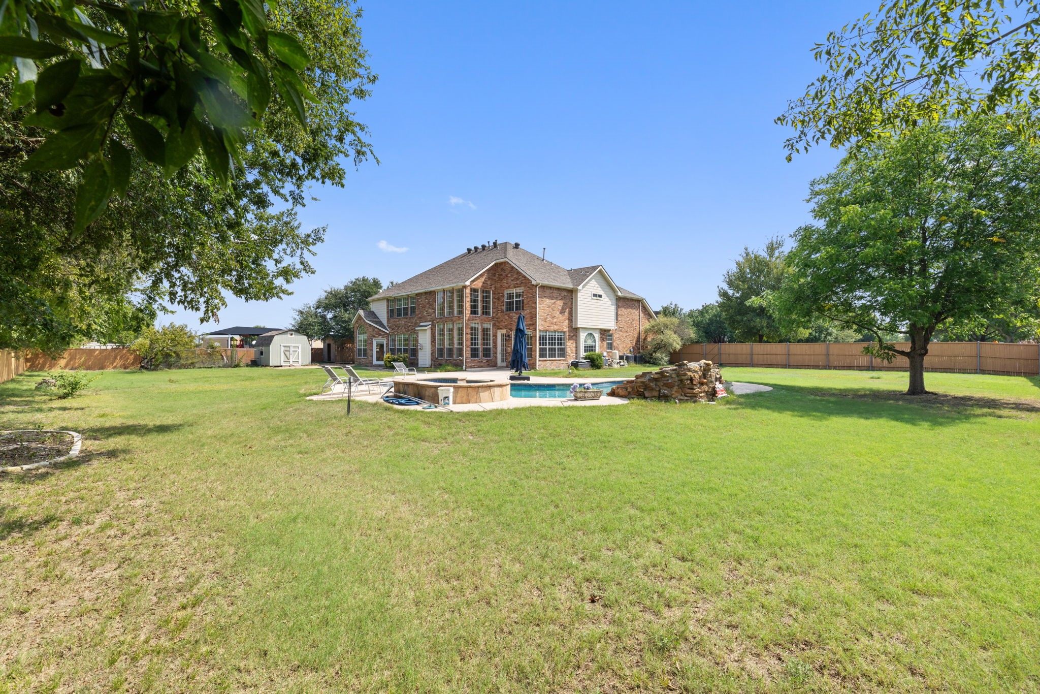 2011 Teasbend Lane
