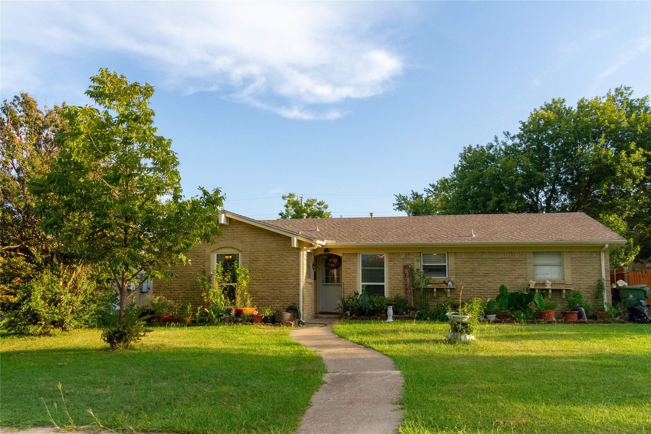 1006 Shorehaven Drive