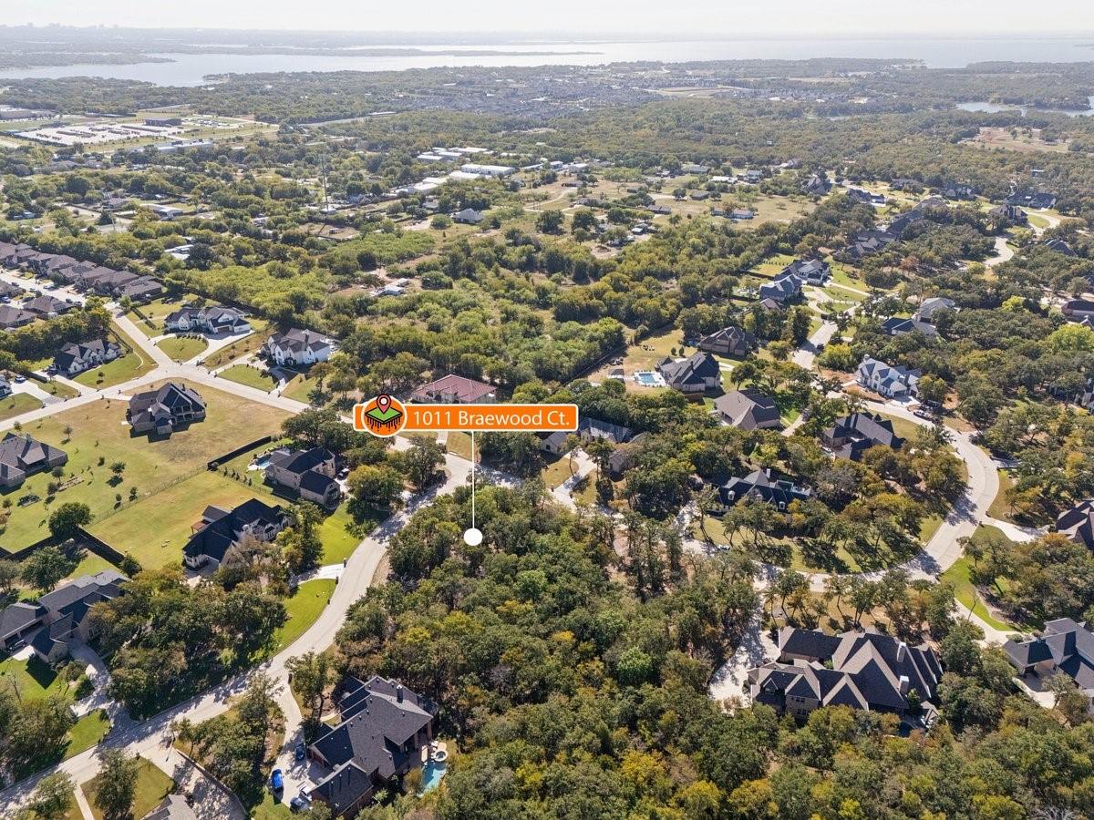 1011 Braewood Court