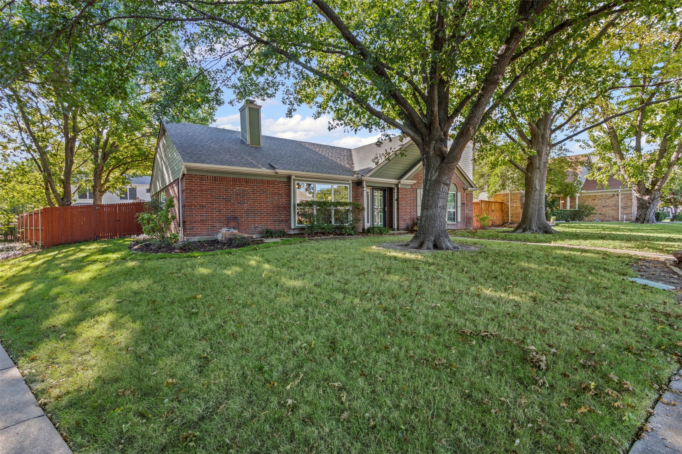 1812 Valencia Drive