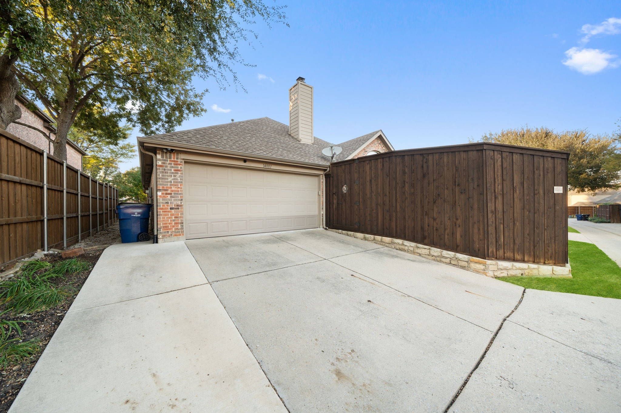 14881 Holly Leaf Drive