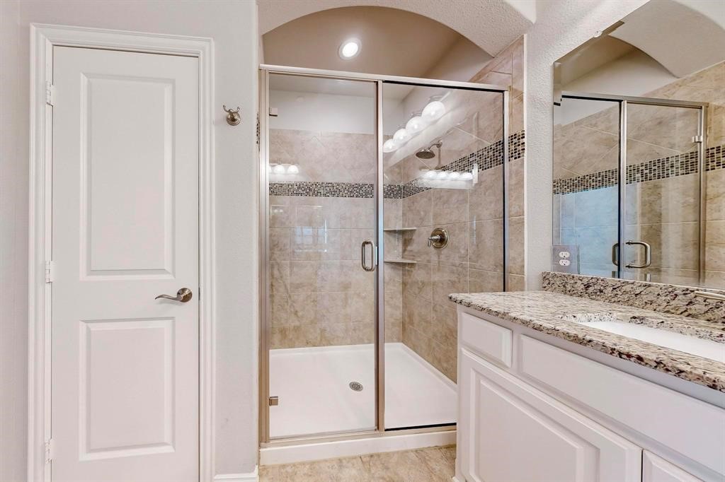 4646 Rhett Lane D