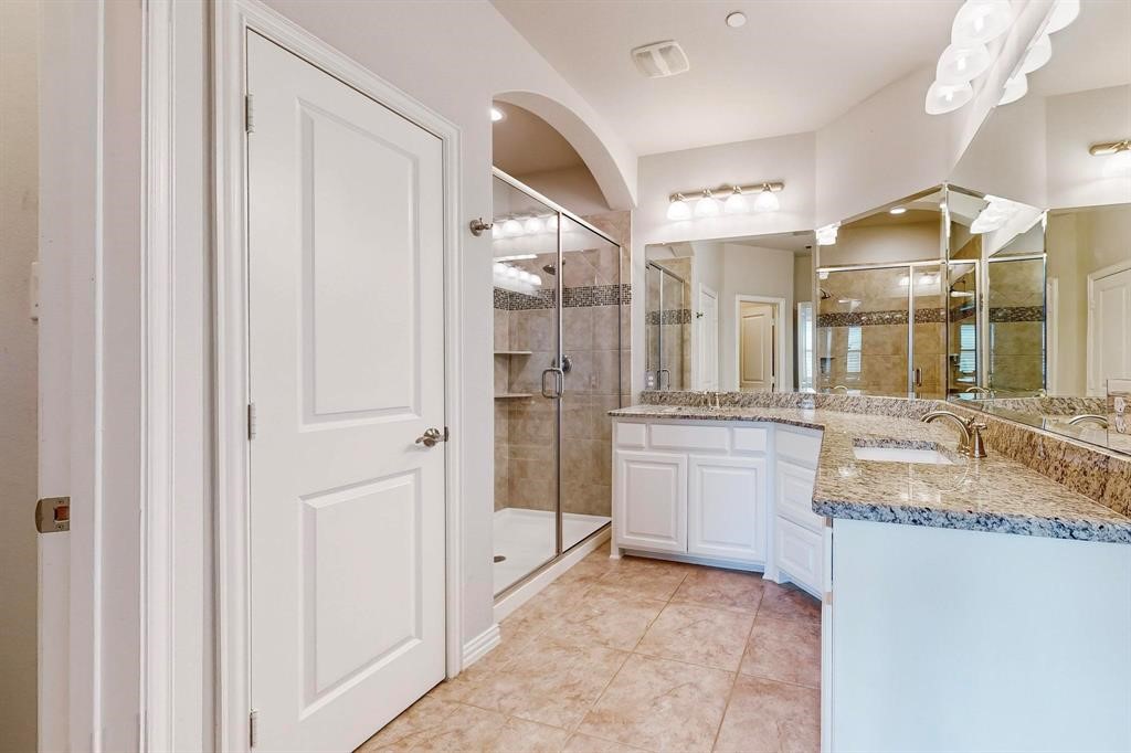 4646 Rhett Lane D