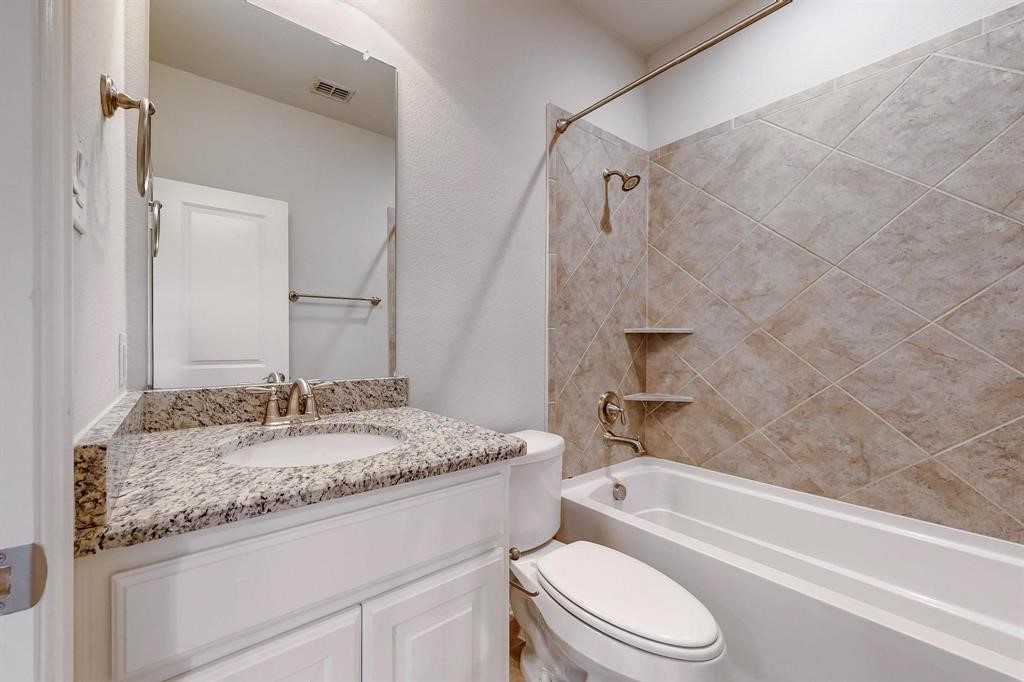 4646 Rhett Lane D