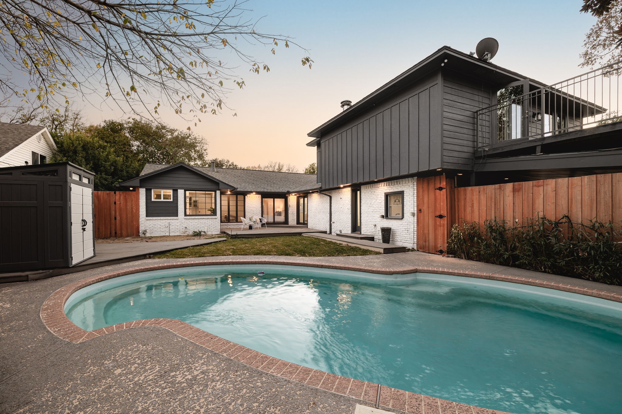 9723 Broken Bow Road