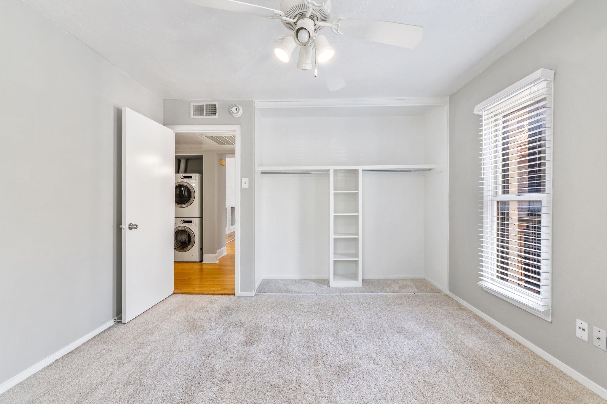 5928 Sandhurst Lane 227