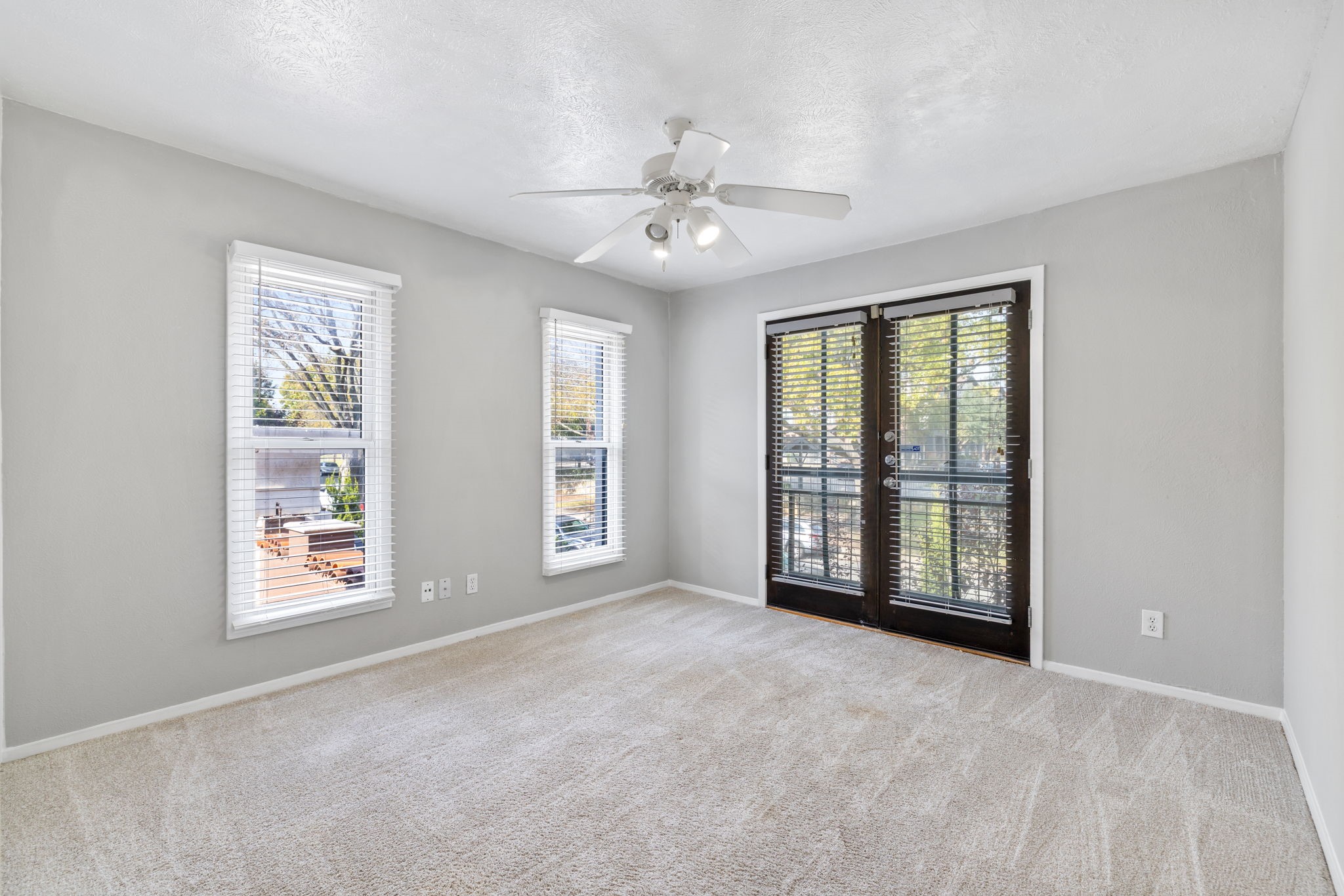 5928 Sandhurst Lane 227