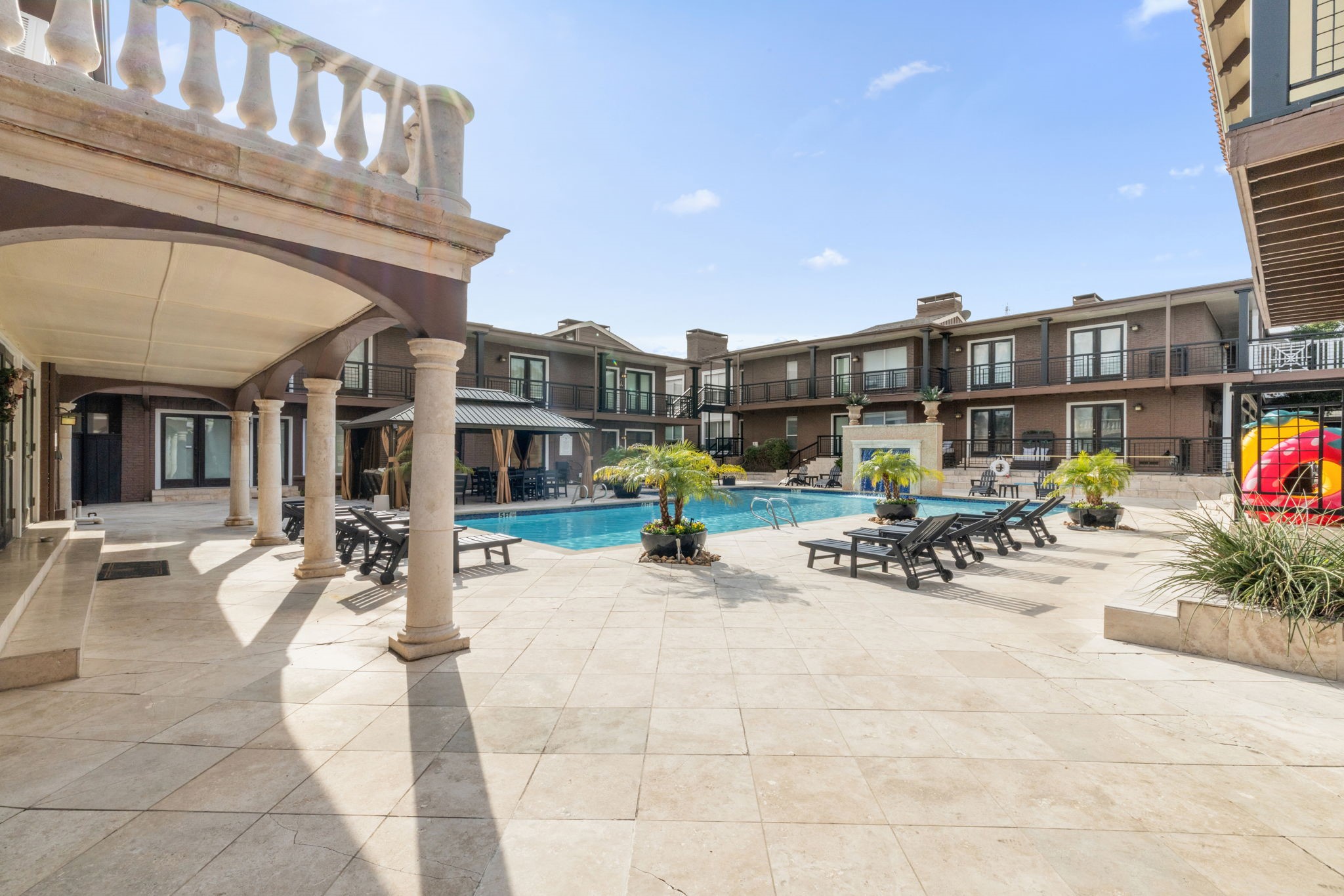 5928 Sandhurst Lane 227