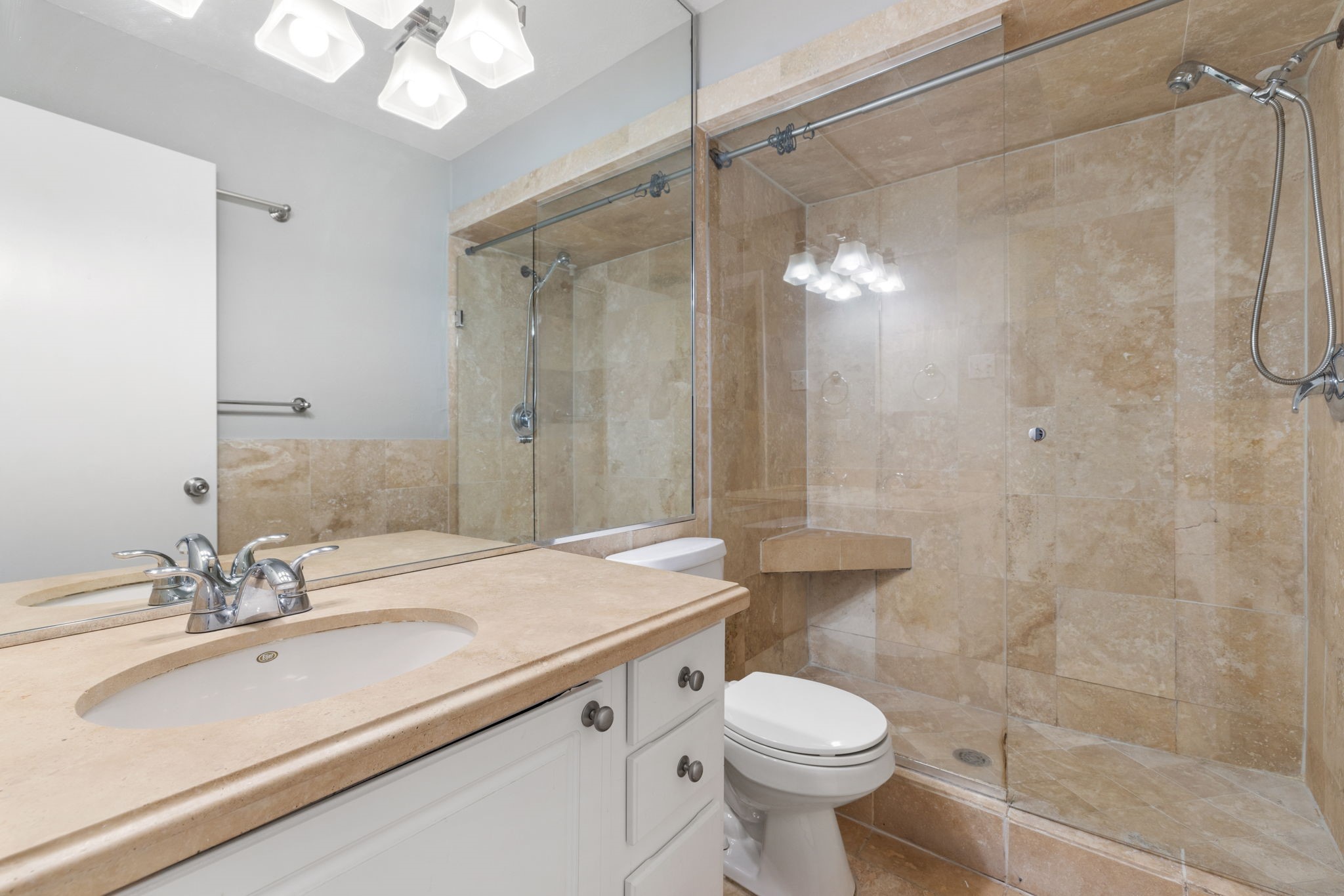 5928 Sandhurst Lane 227