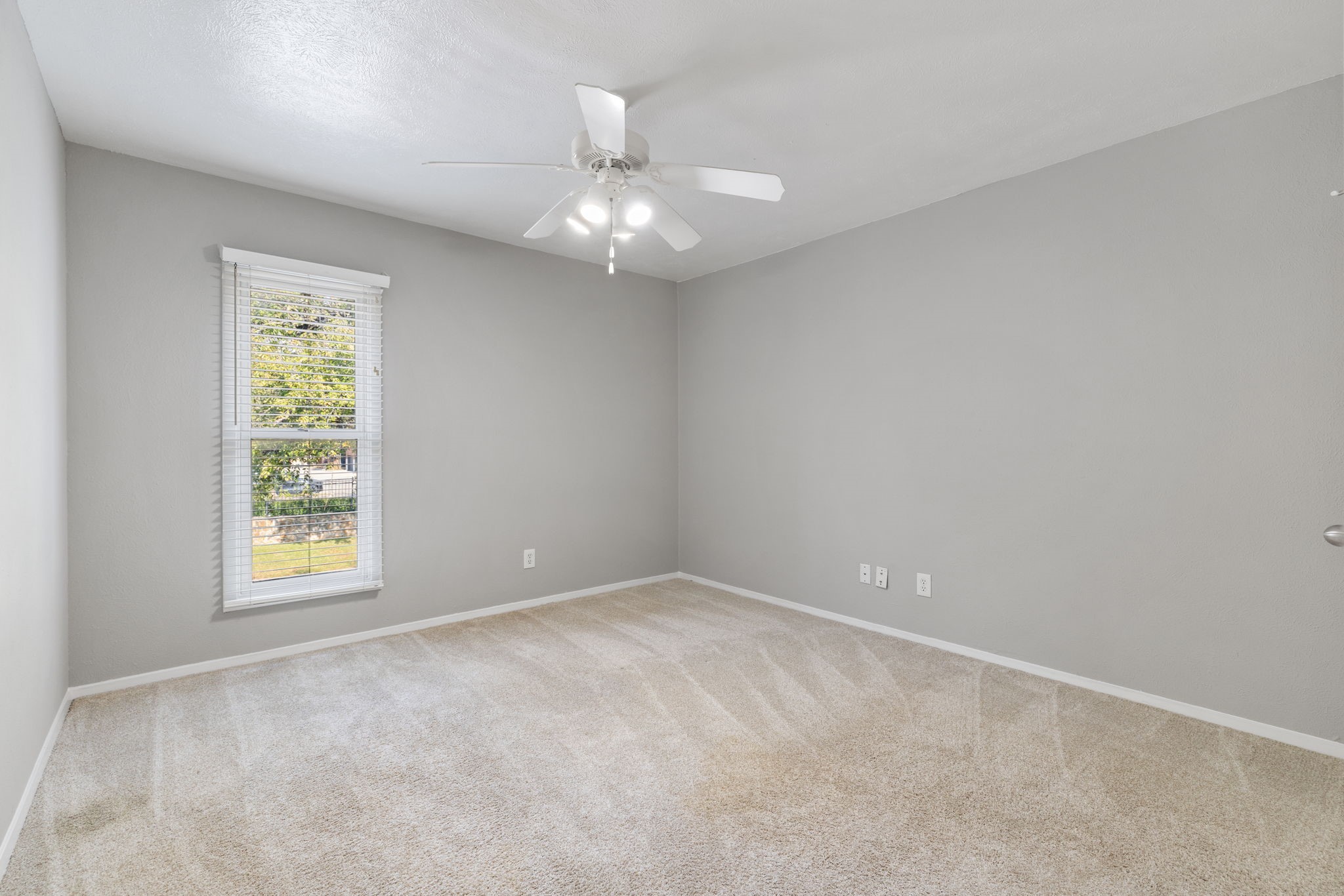 5928 Sandhurst Lane 227