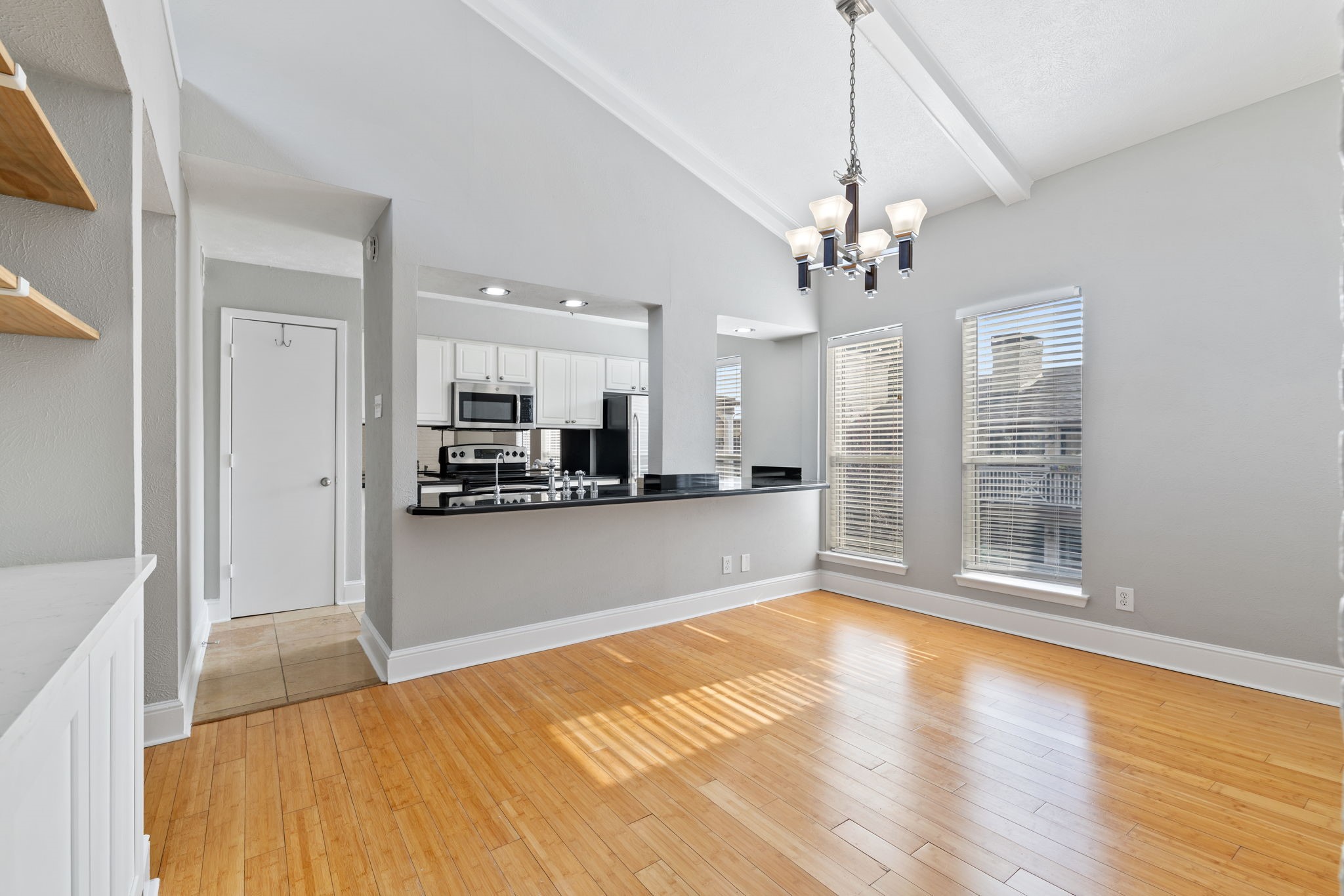 5928 Sandhurst Lane 227