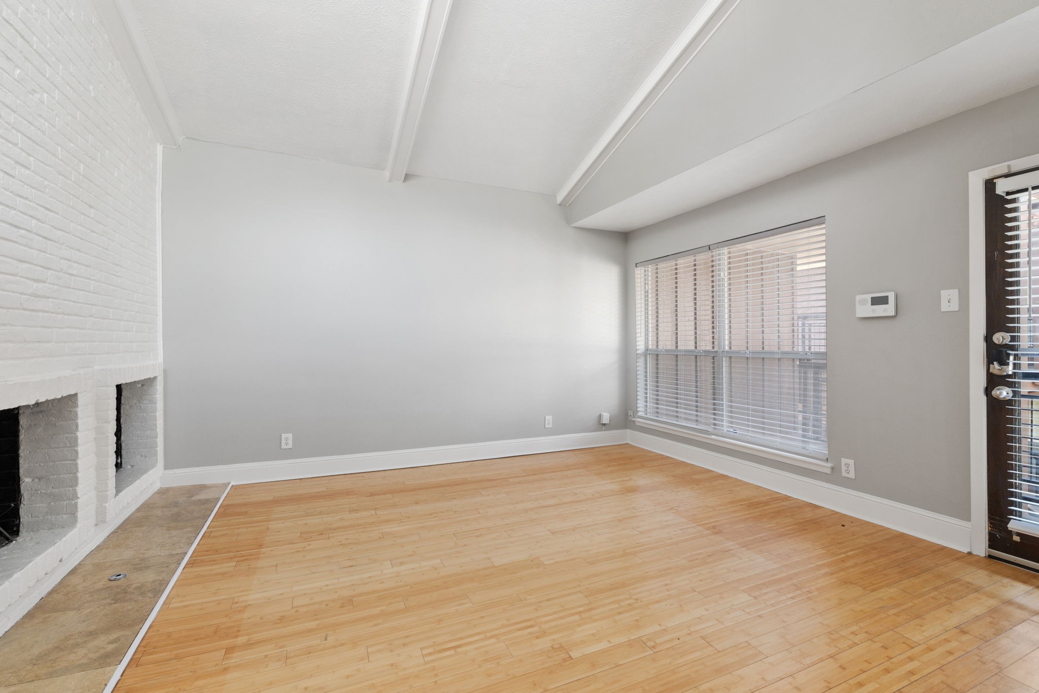 5928 Sandhurst Lane 227