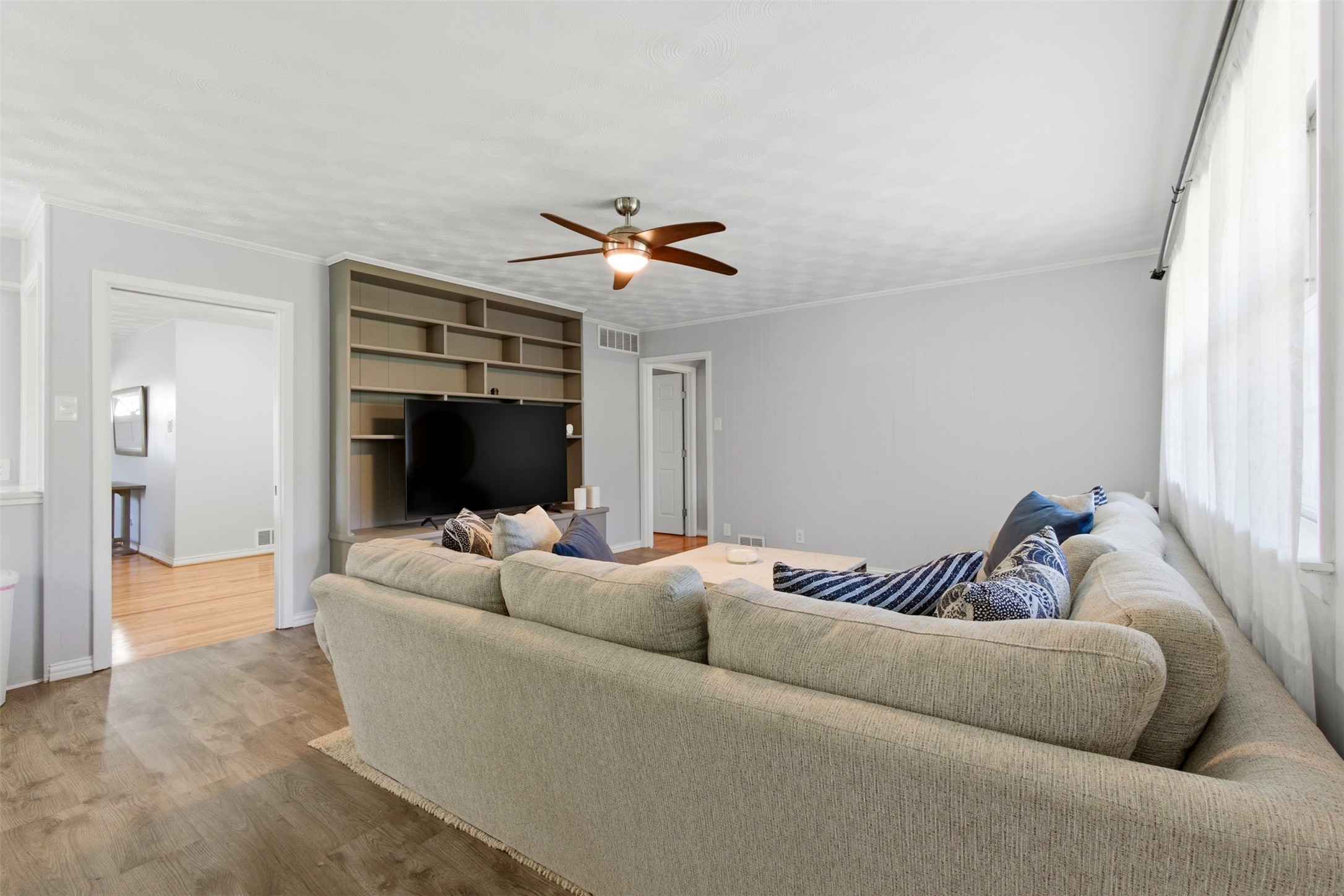 531 Summit Drive
