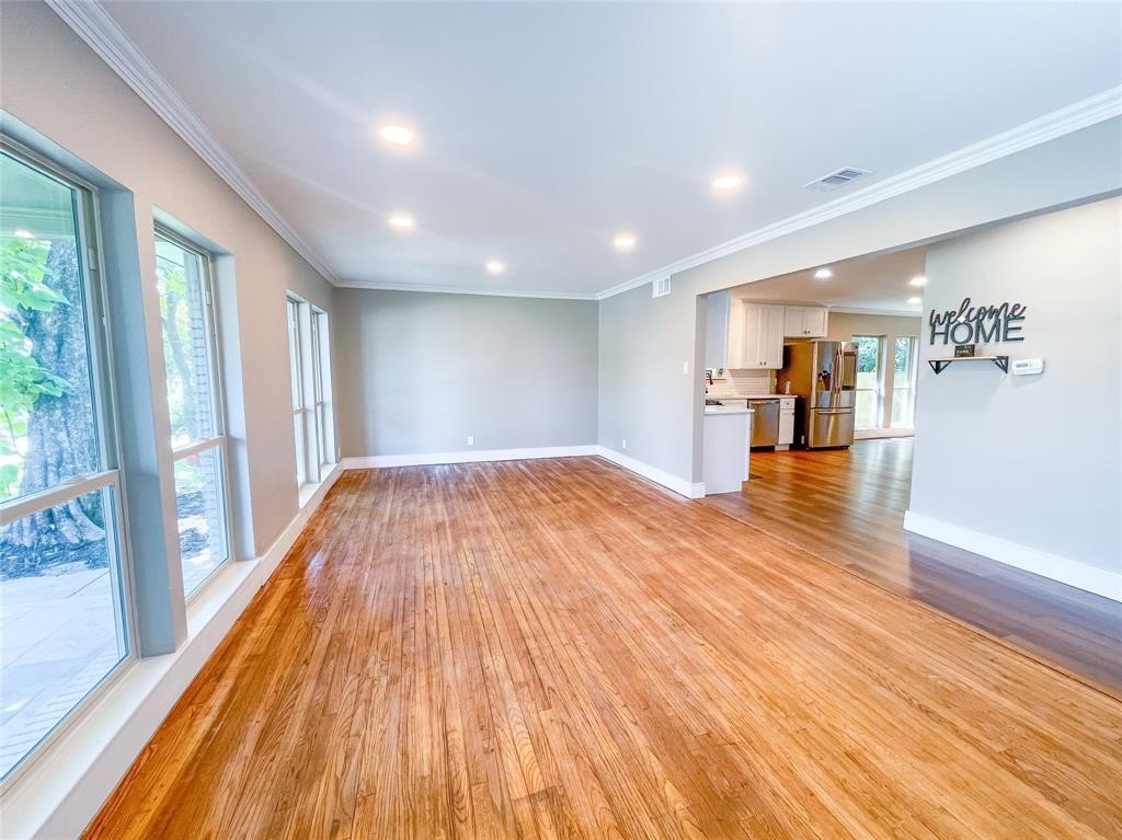 2249 Larry Drive
