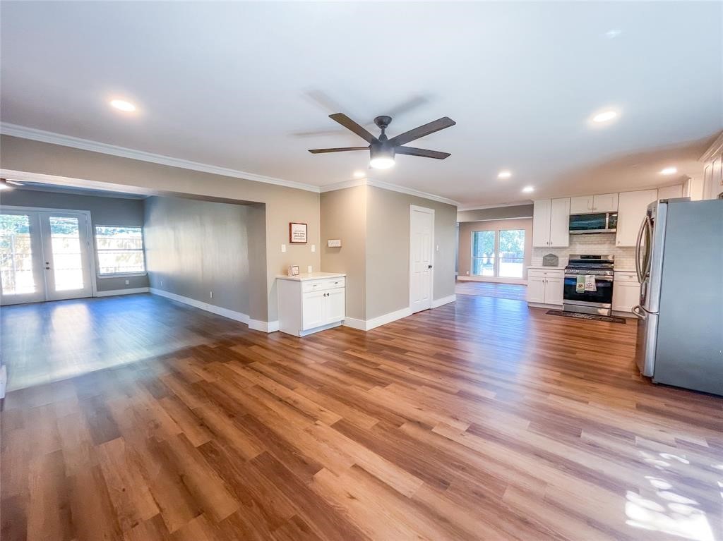 2249 Larry Drive
