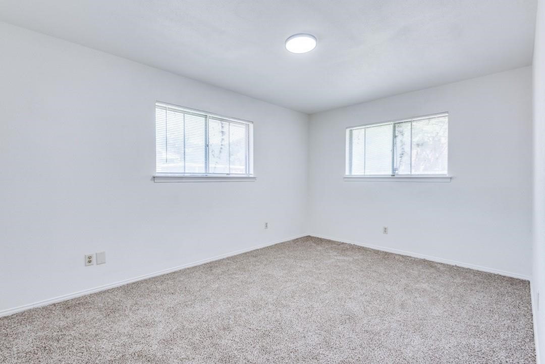 1422 Deborah Avenue