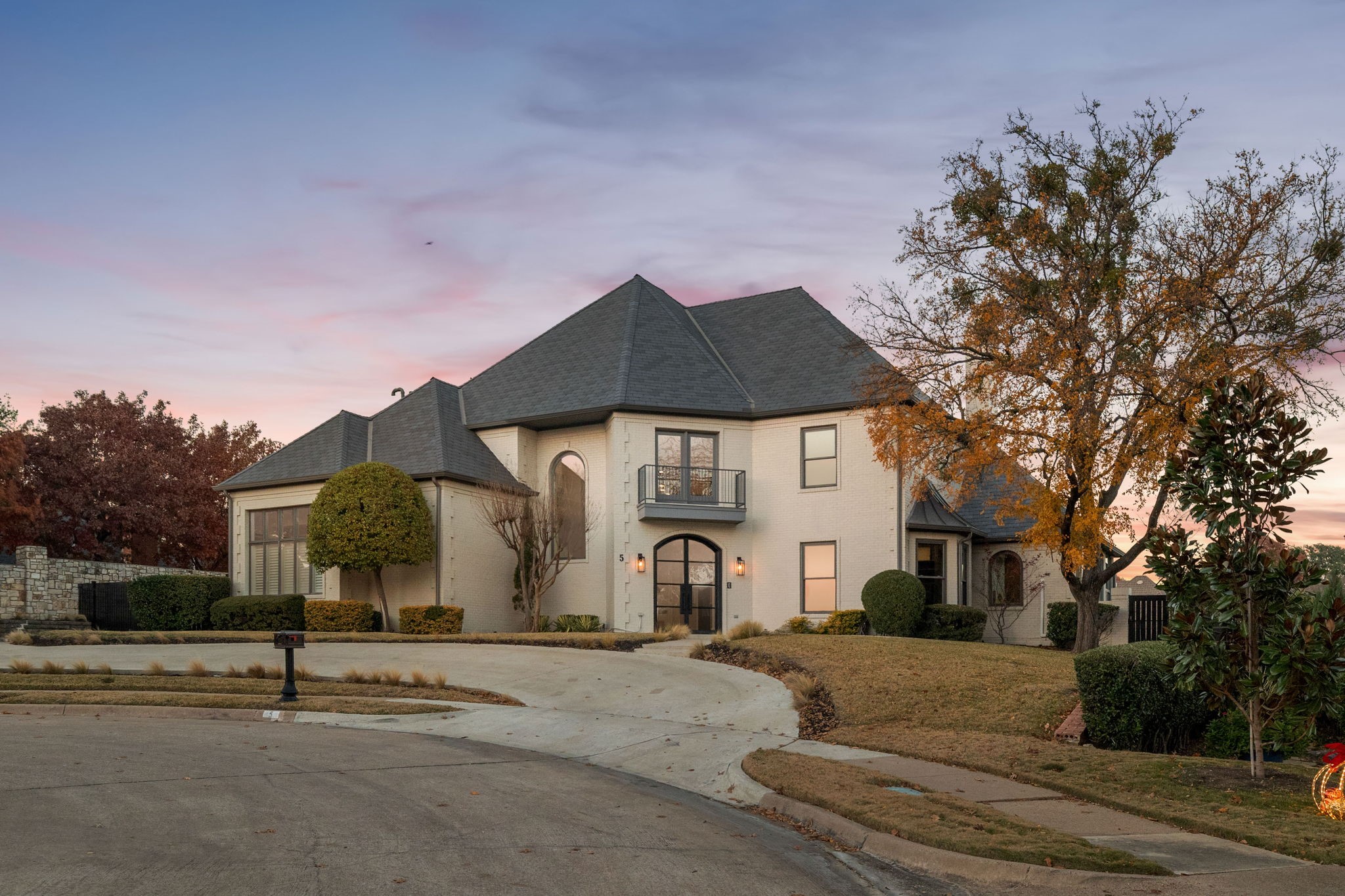 5 Harbour Town Court