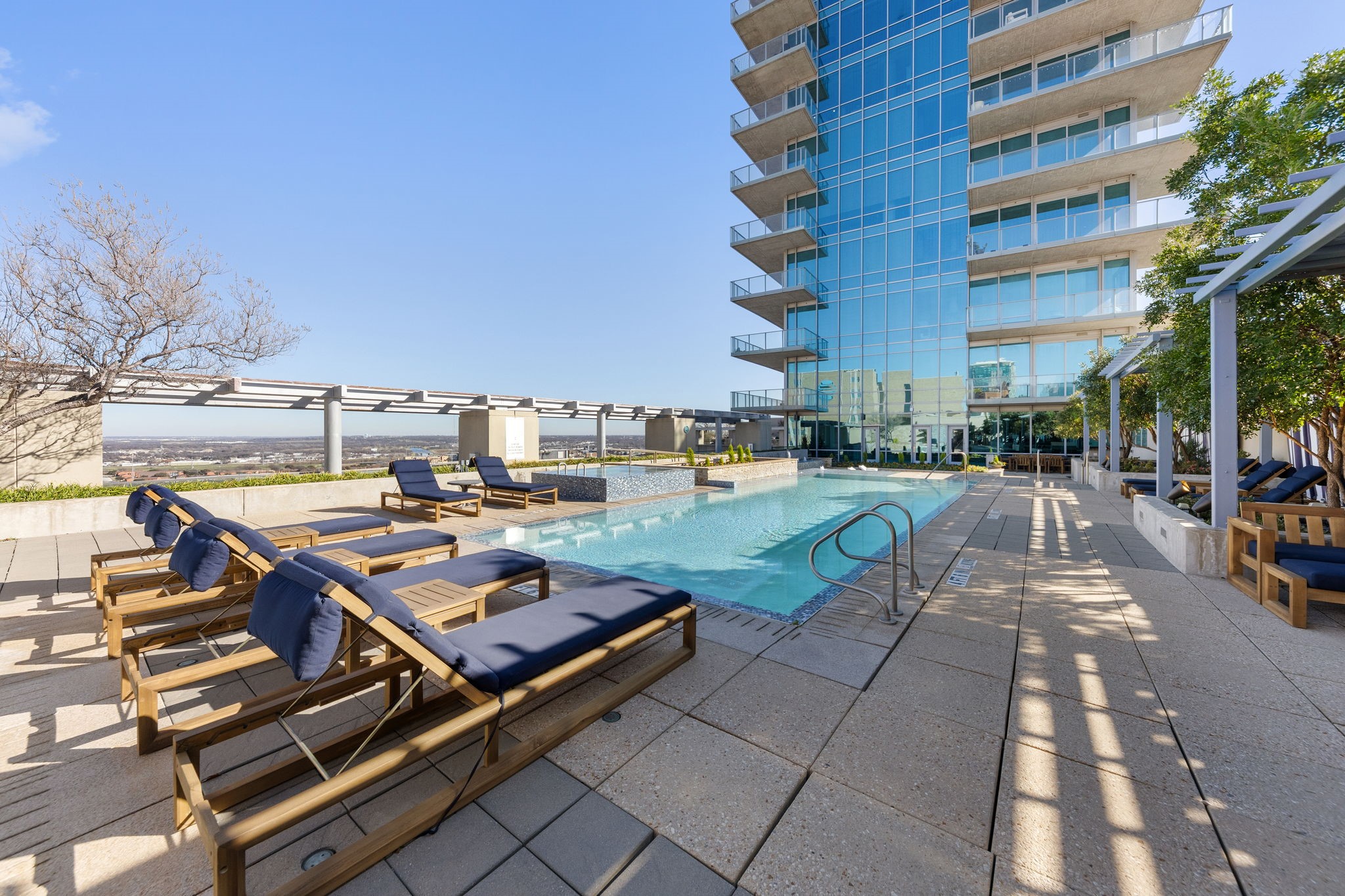 1301 Throckmorton Street 2601