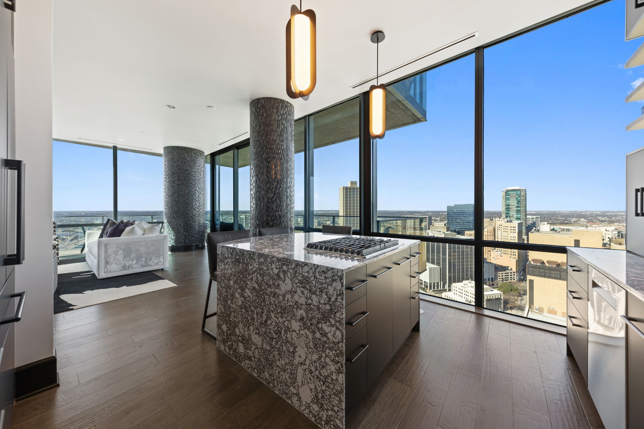 1301 Throckmorton Street 2601