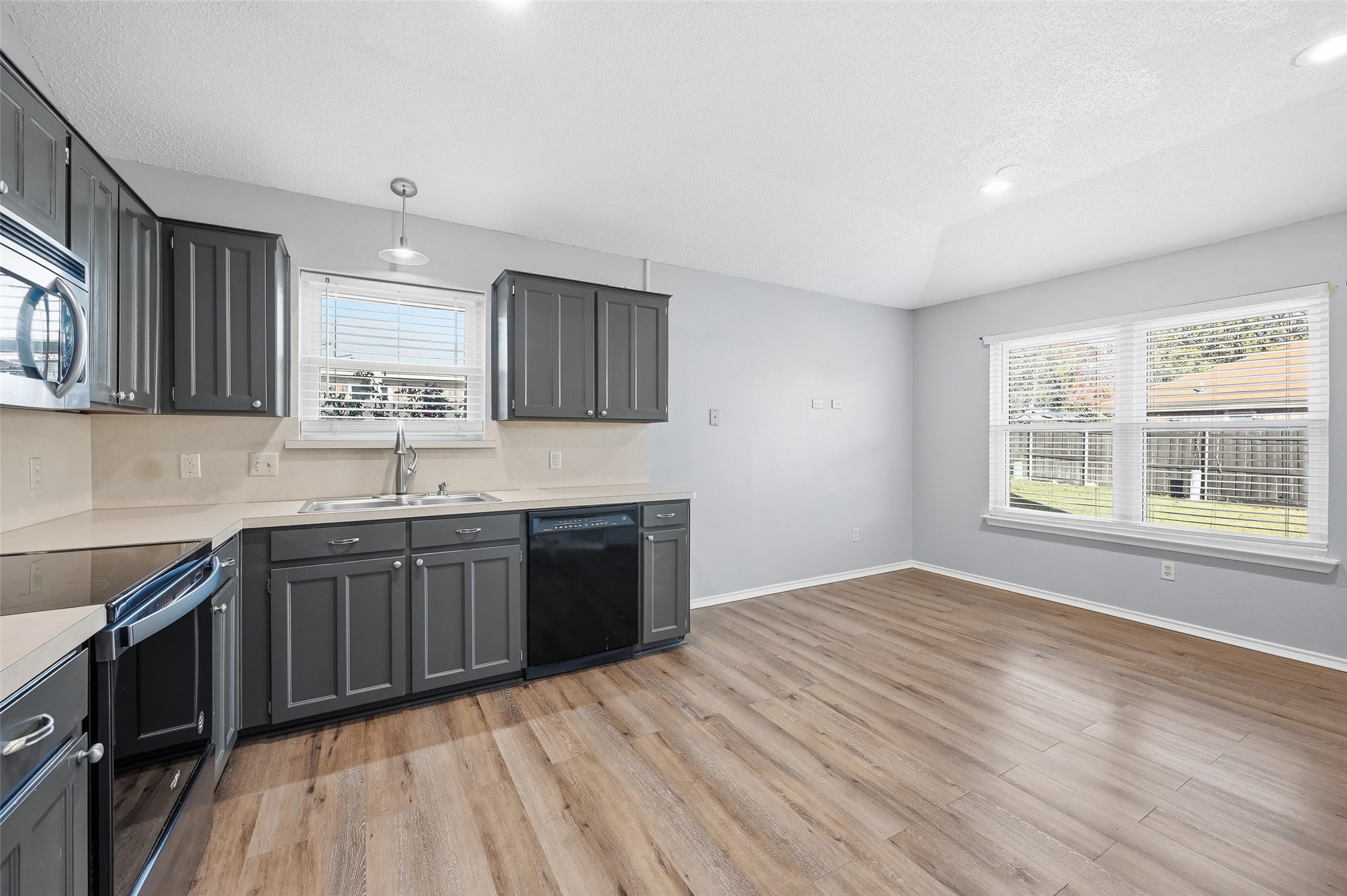 6421 Fairview Drive