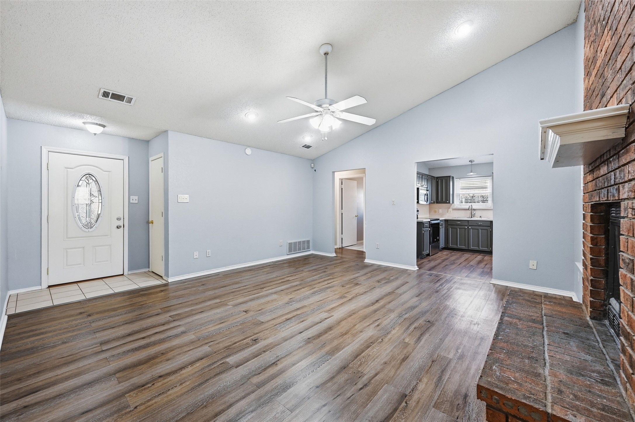 6421 Fairview Drive