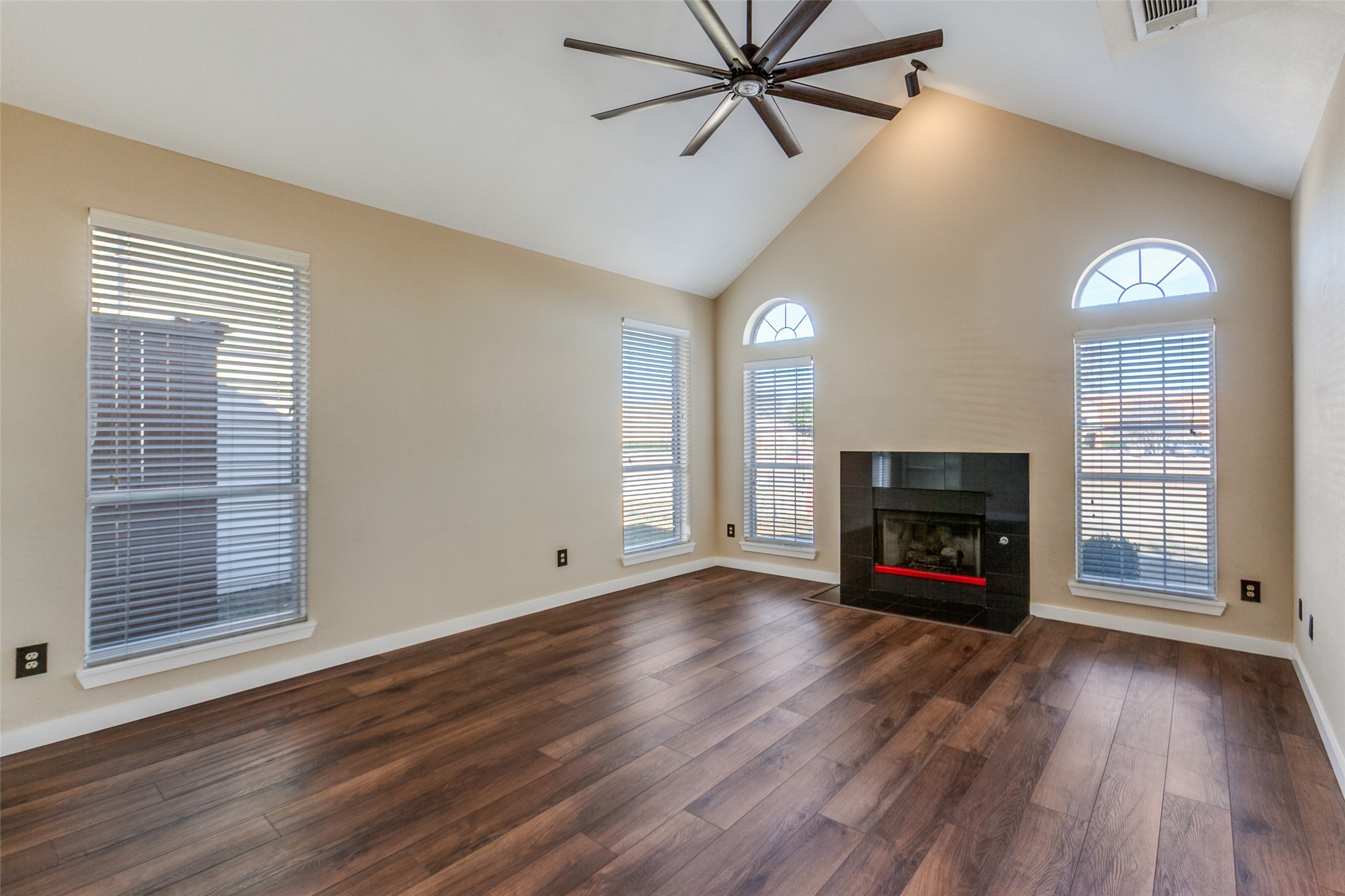 2120 Arbor Creek Drive