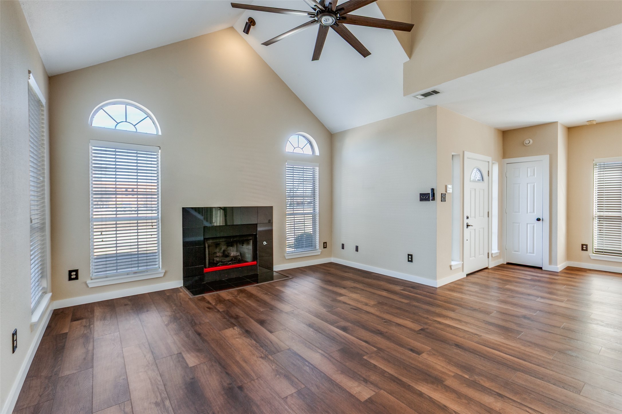 2120 Arbor Creek Drive
