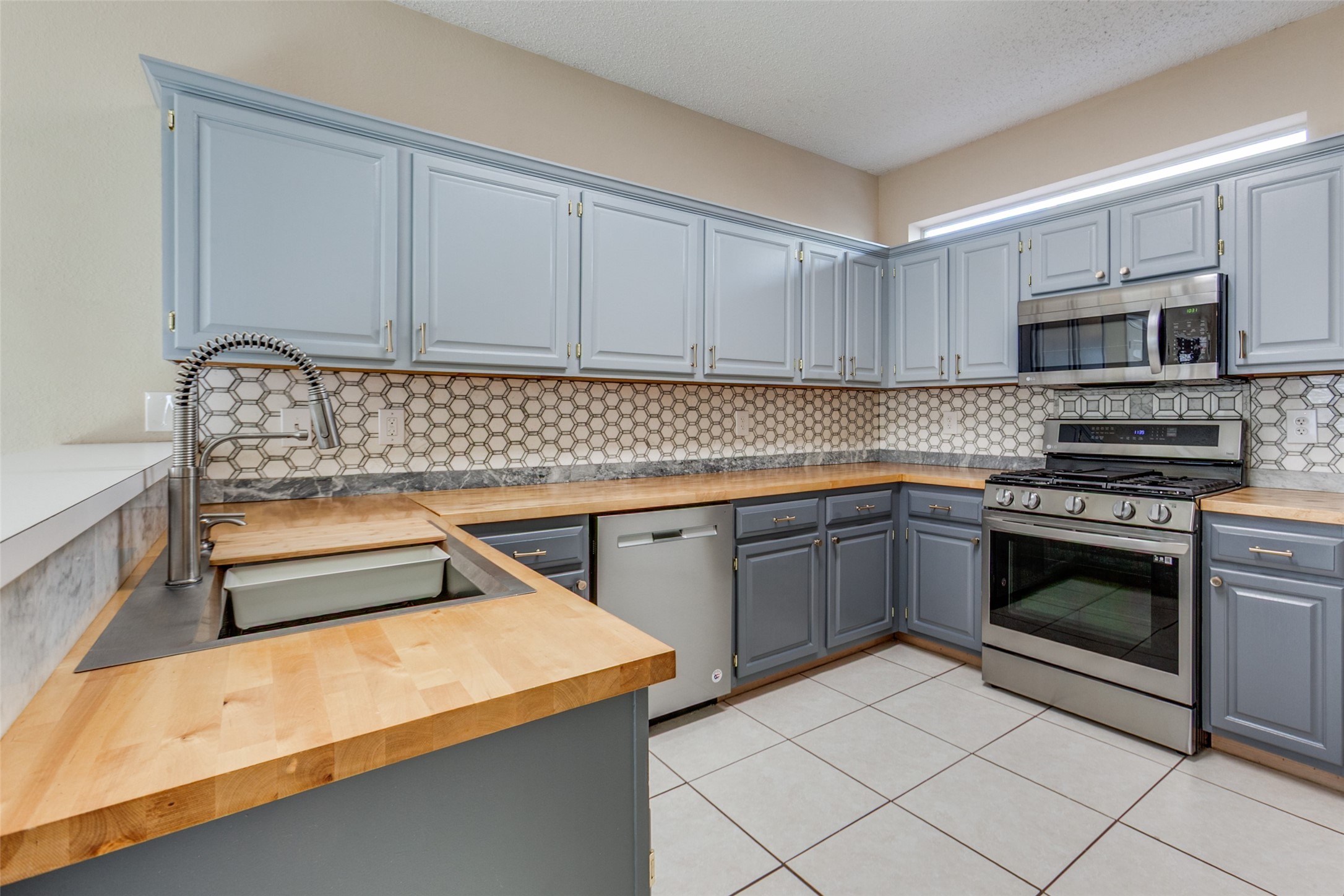 2120 Arbor Creek Drive