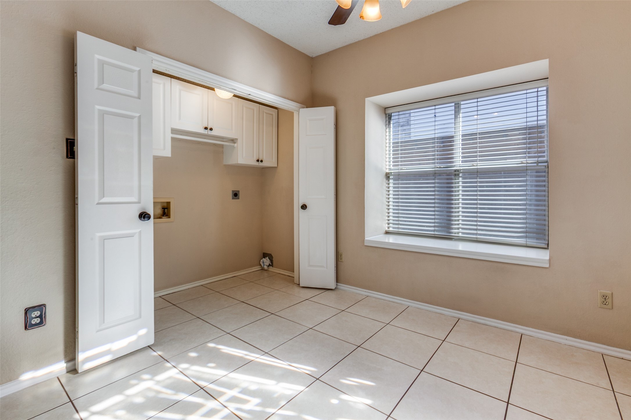 2120 Arbor Creek Drive