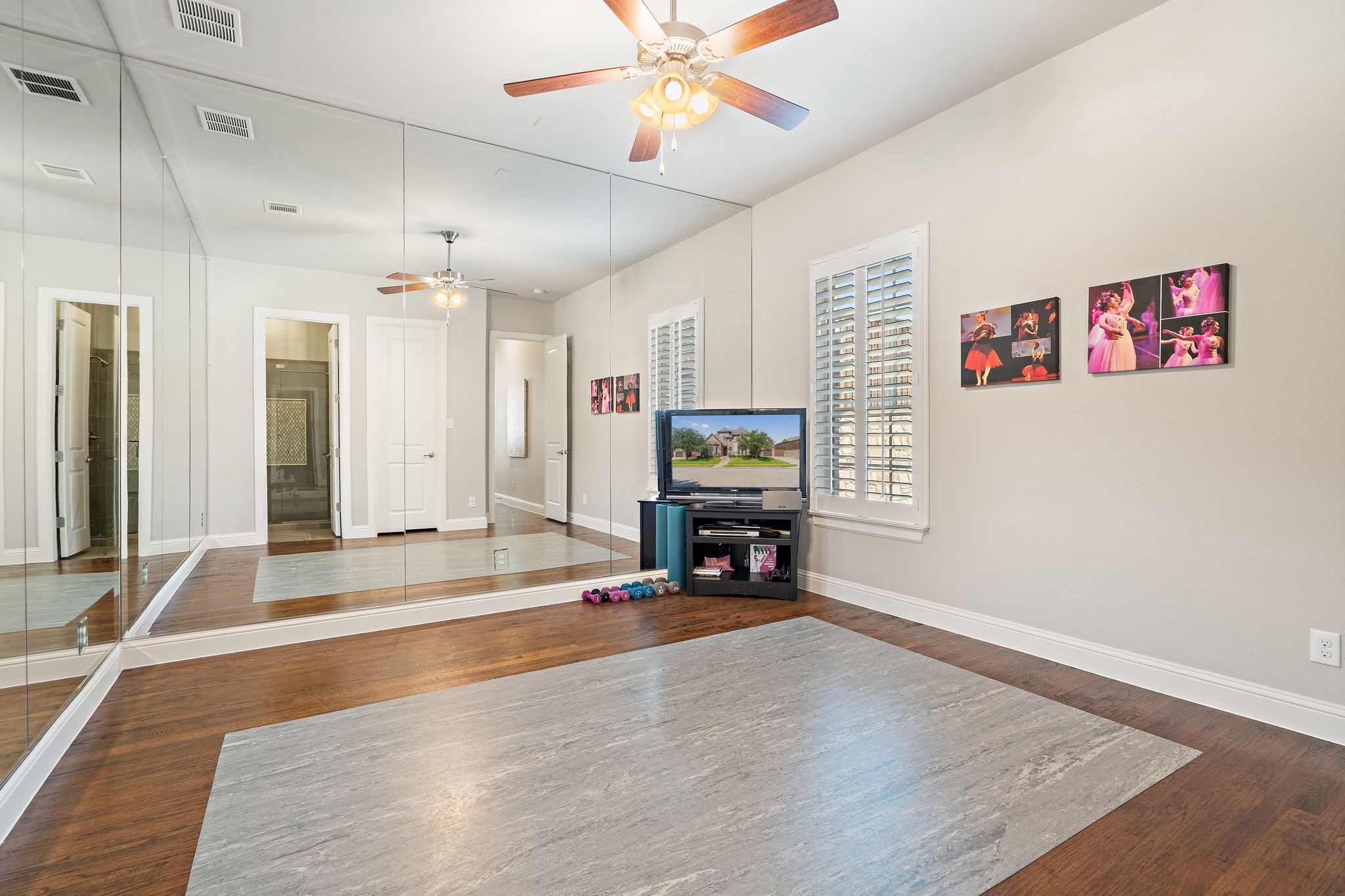 4681 Clydesdale Way
