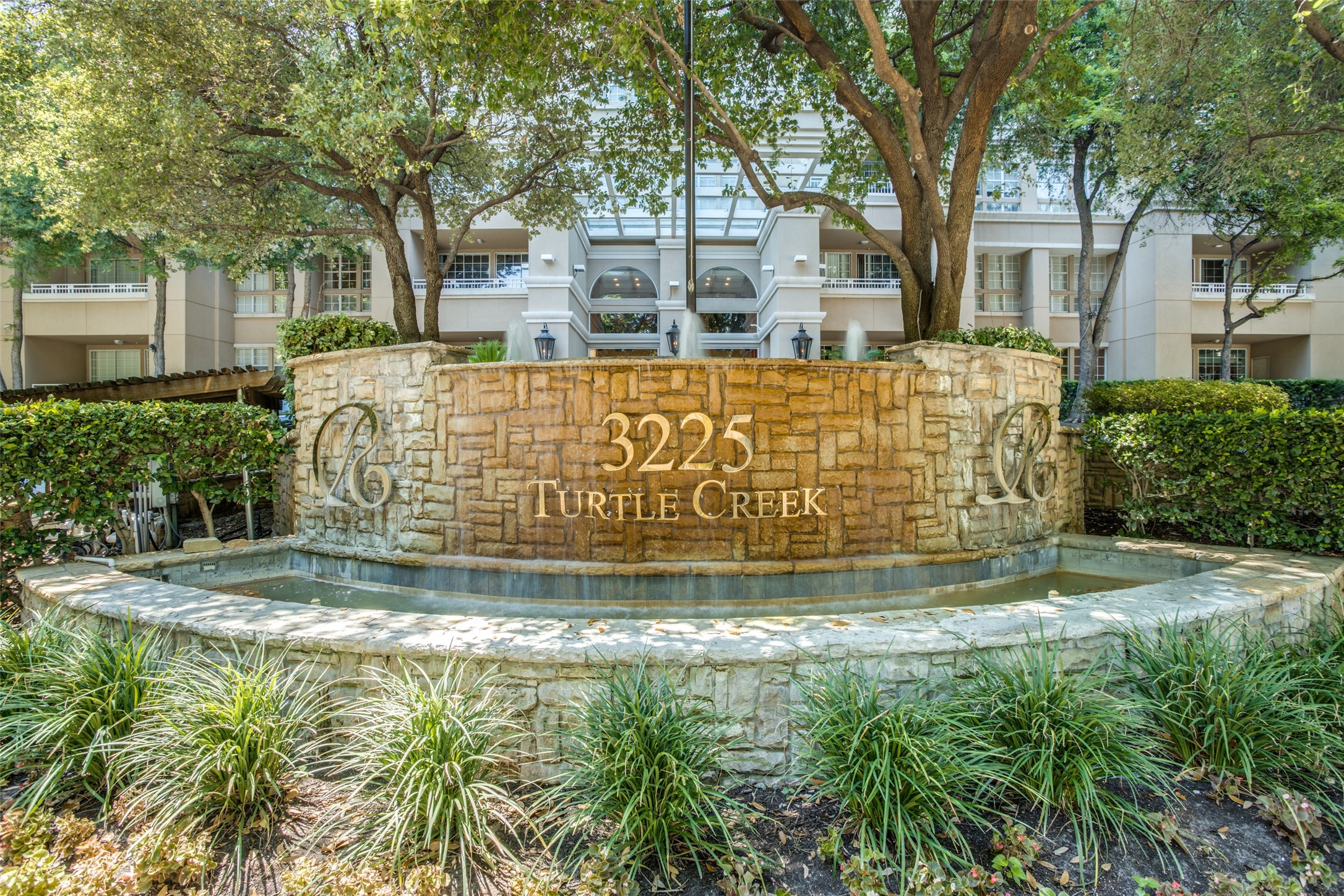 3225 Turtle Creek 719