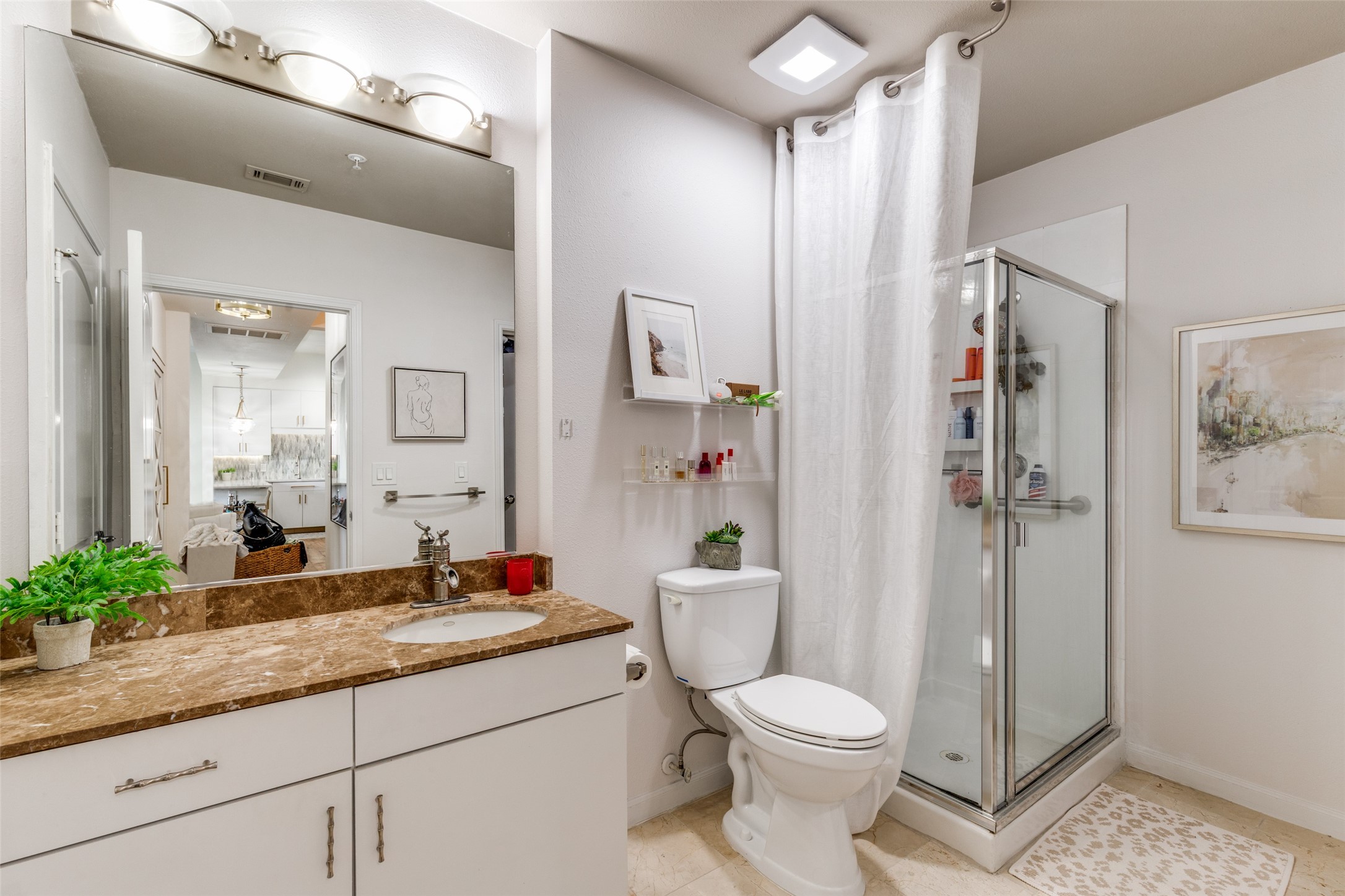 3225 Turtle Creek 719