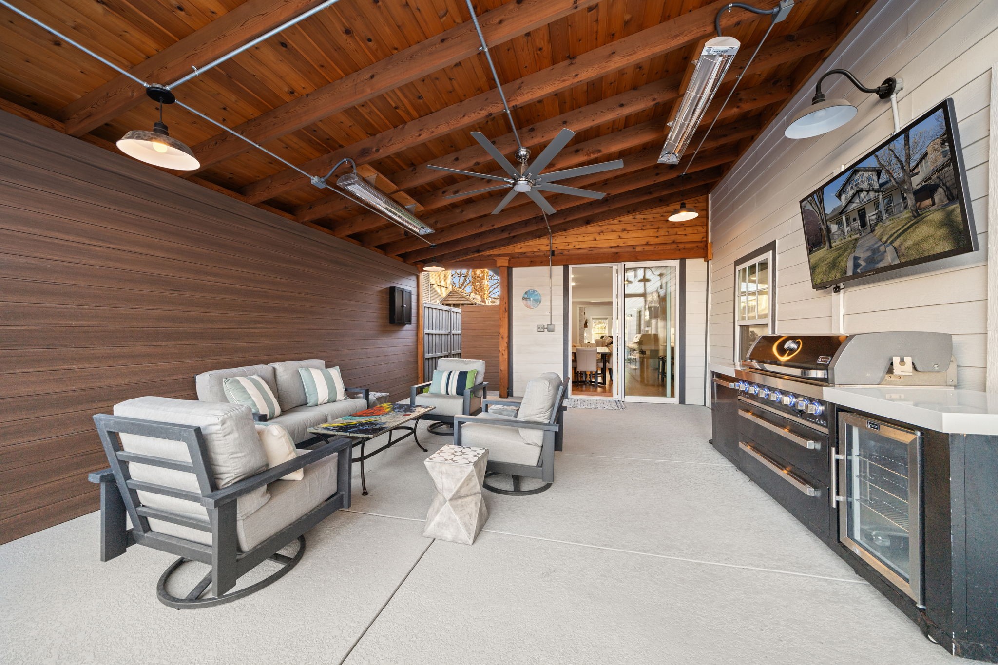 5327 Richard Avenue