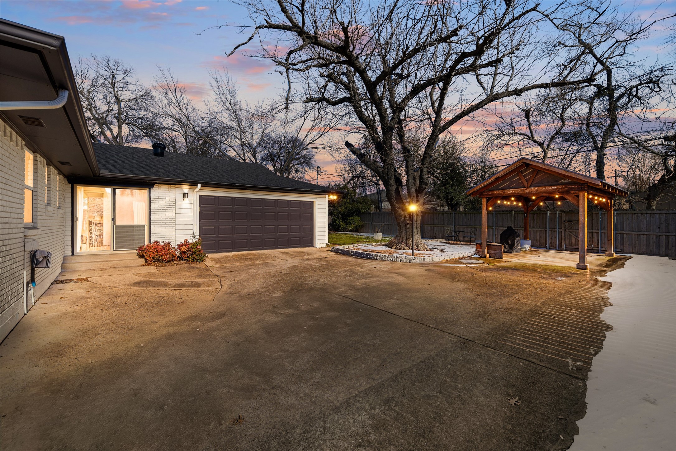 8026 Fall River Drive