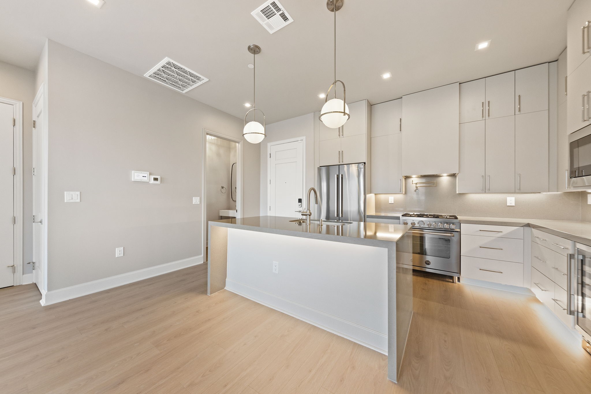 1900 S Ervay Street 508