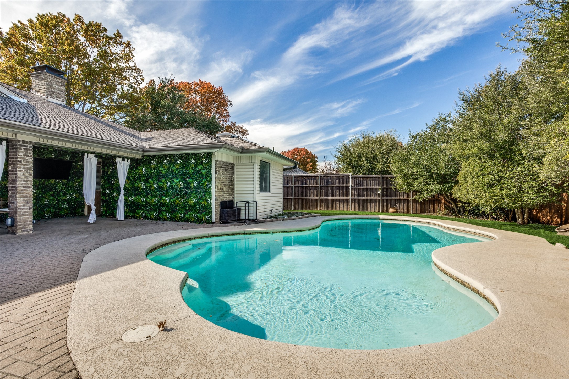 3957 Camino Drive