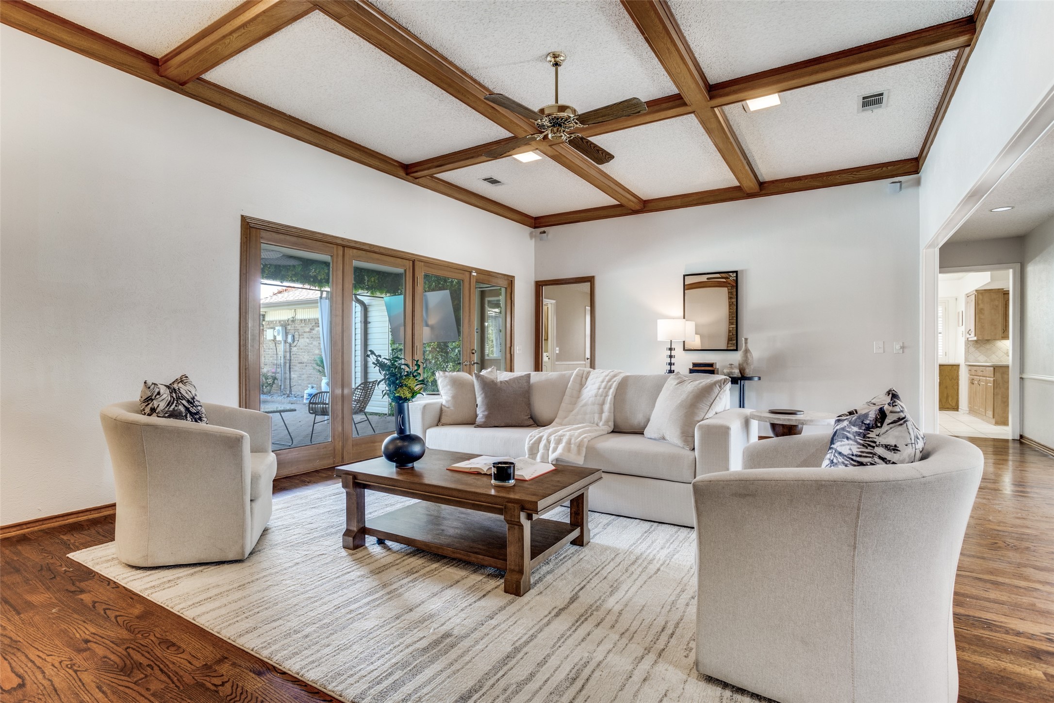 3957 Camino Drive