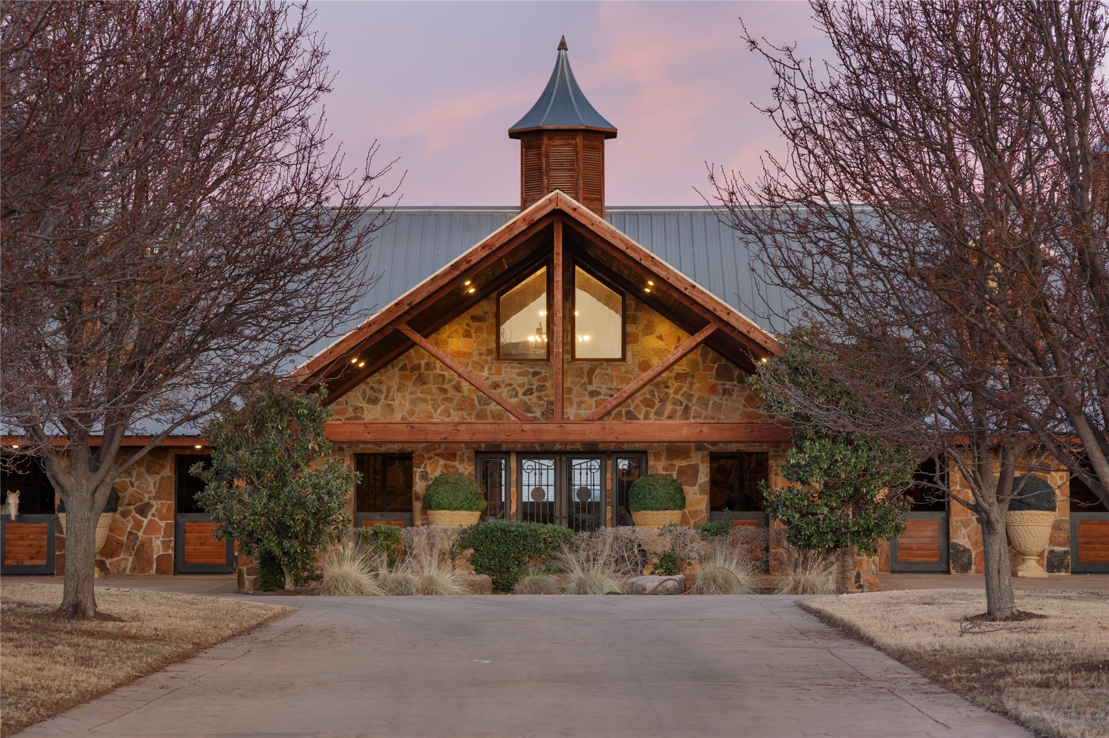 121 Harbor Lane