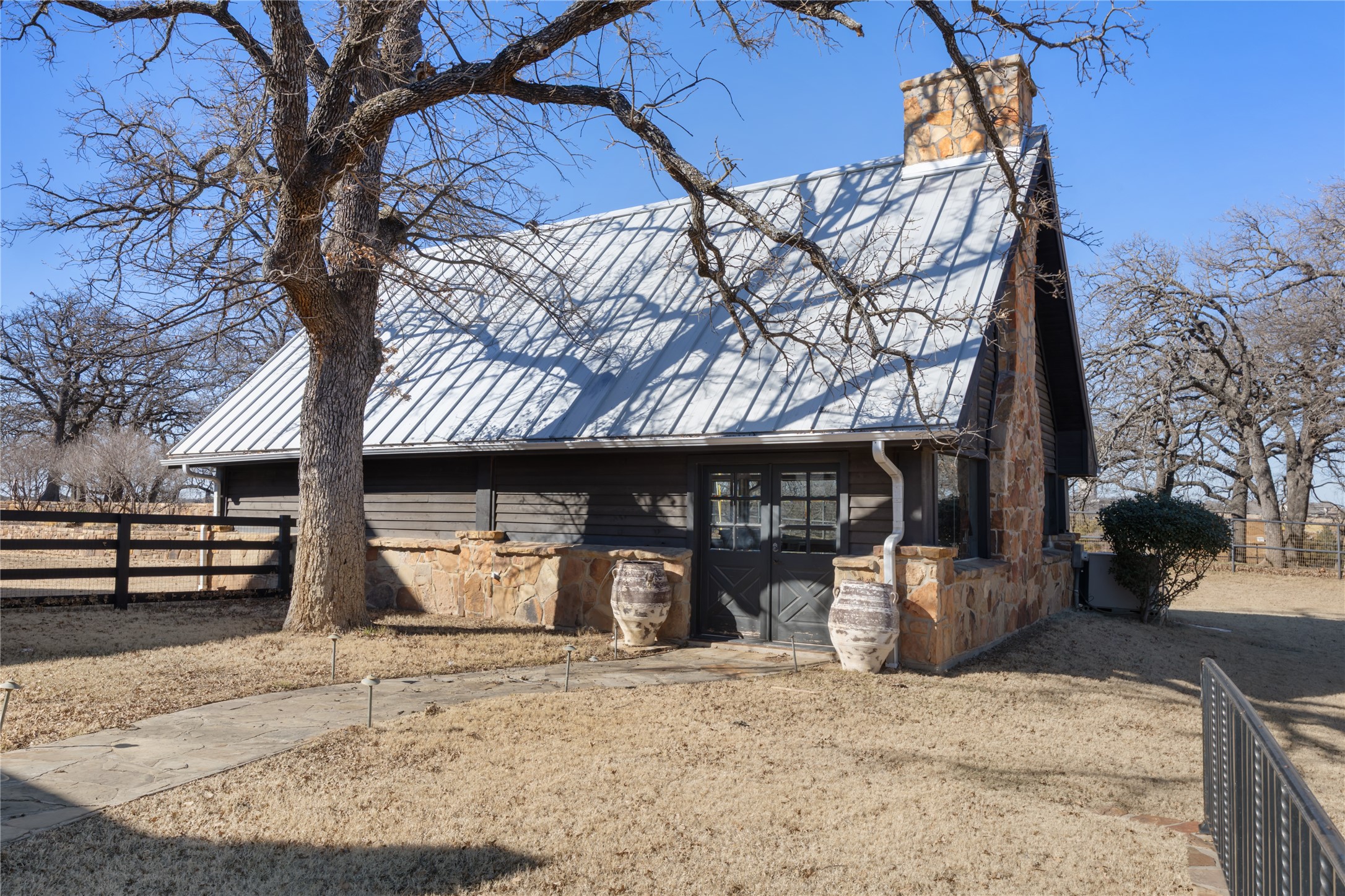 121 Harbor Lane