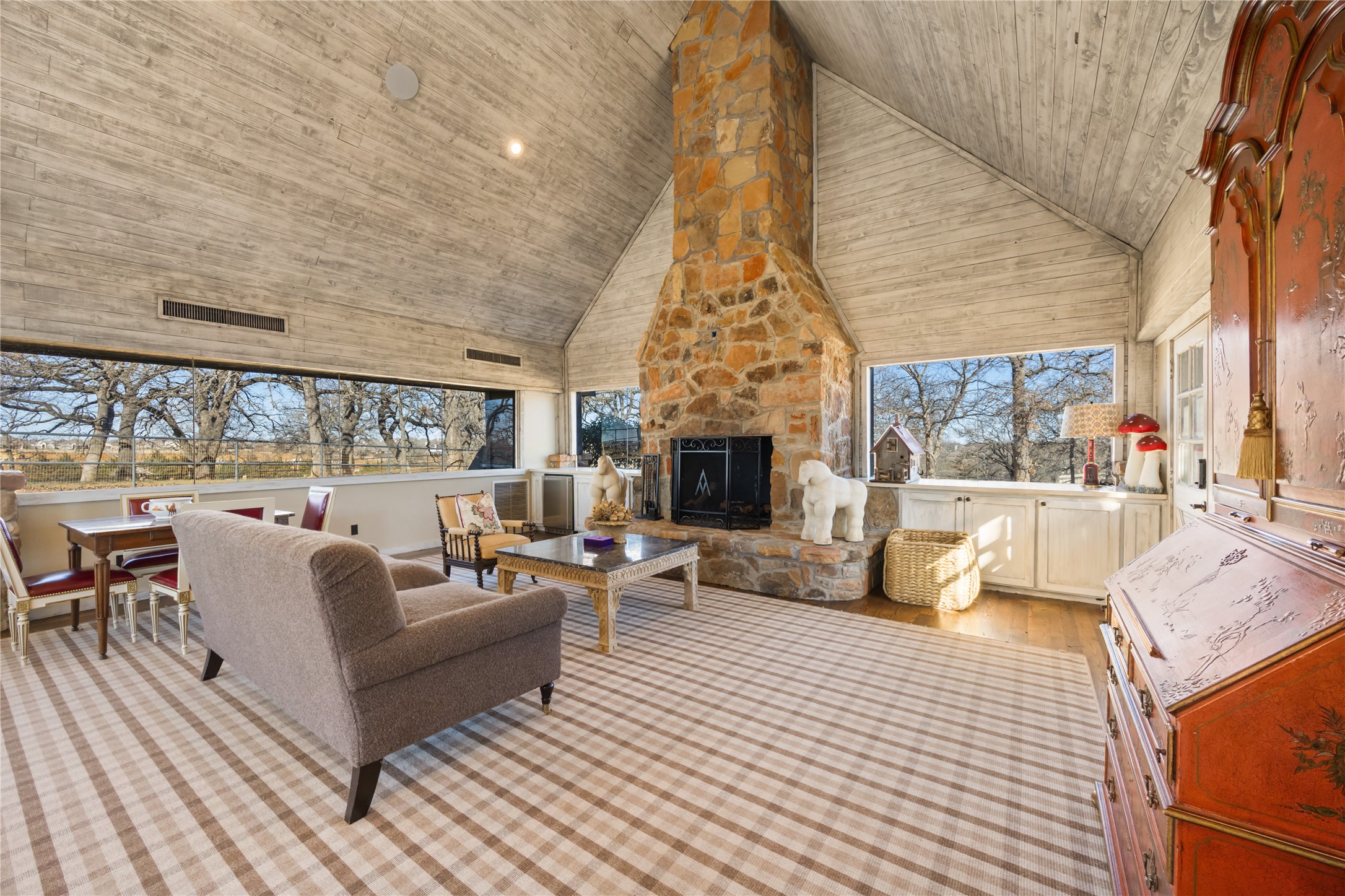 121 Harbor Lane