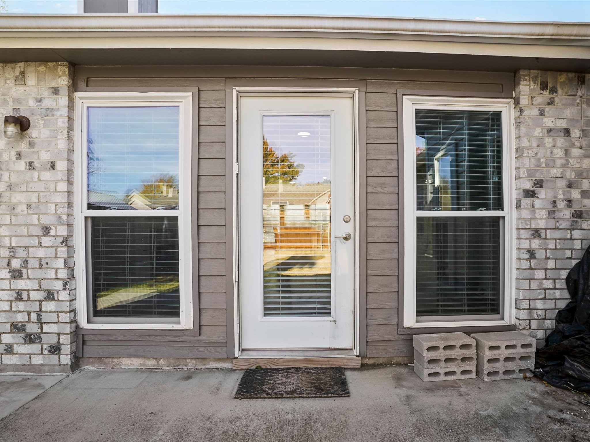 4624 Freeman Drive