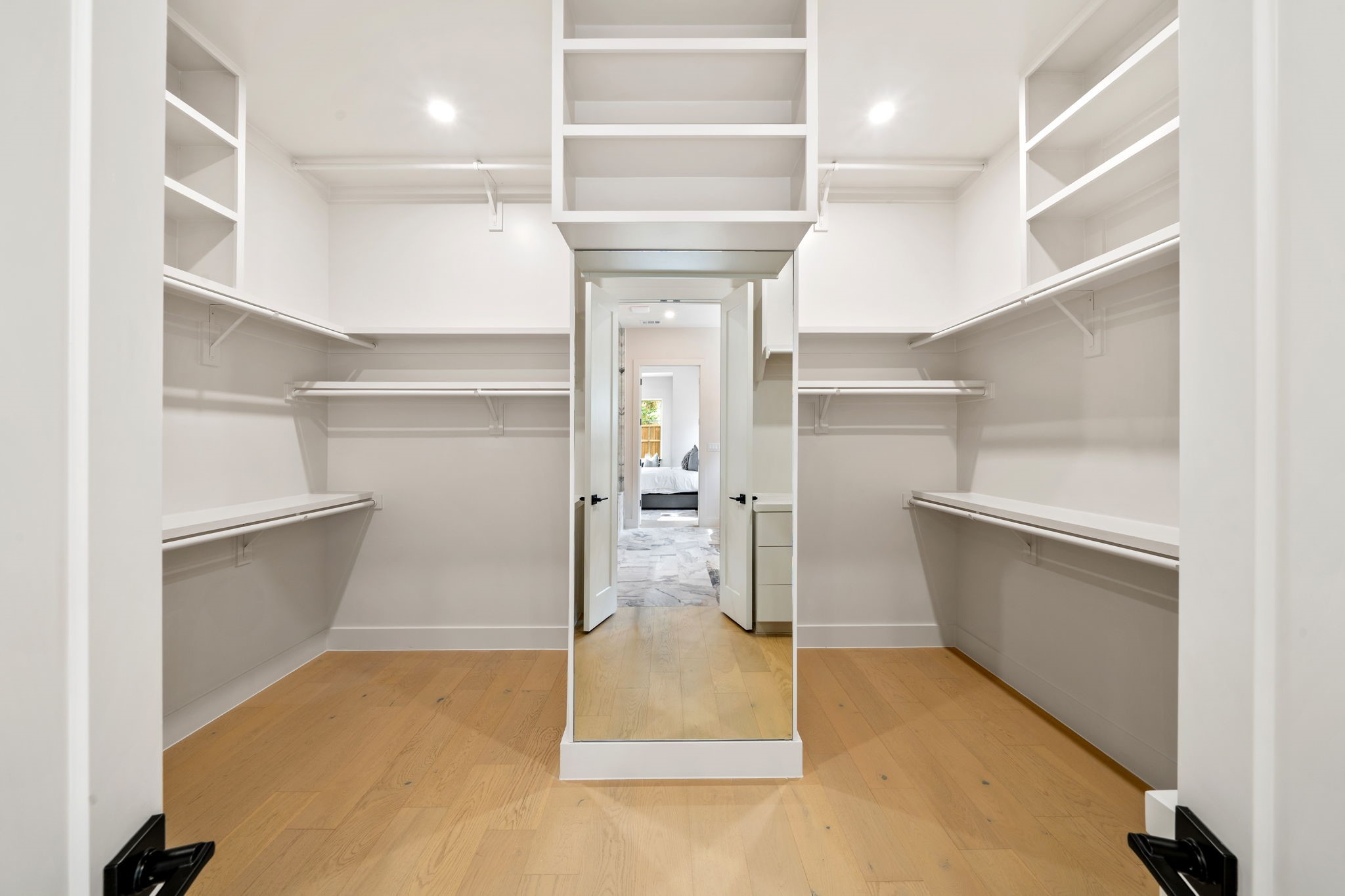 10917 Beauty Lane
